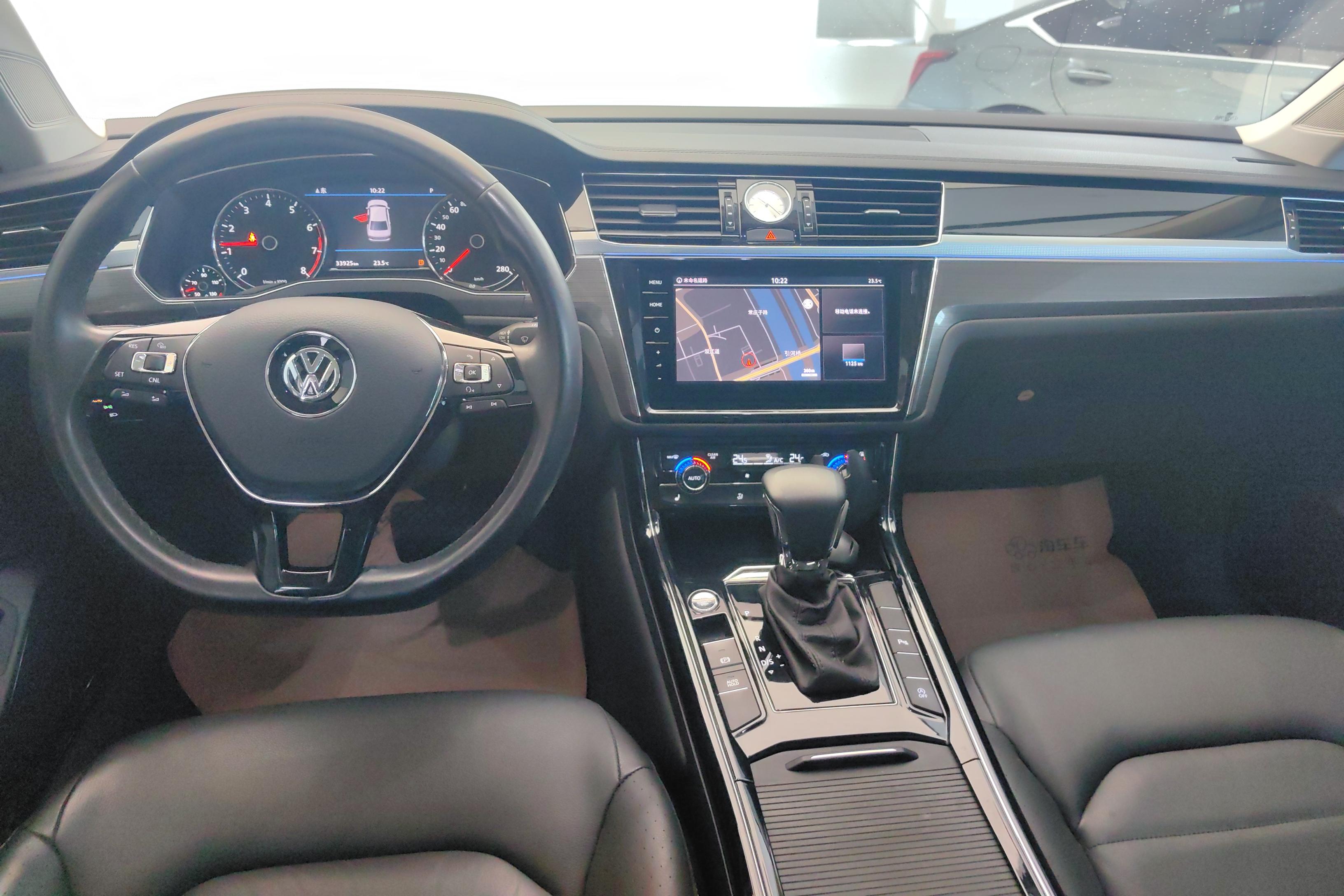 大众辉昂 2019款 2.0T 自动 380TSI商务版 (国Ⅵ) 