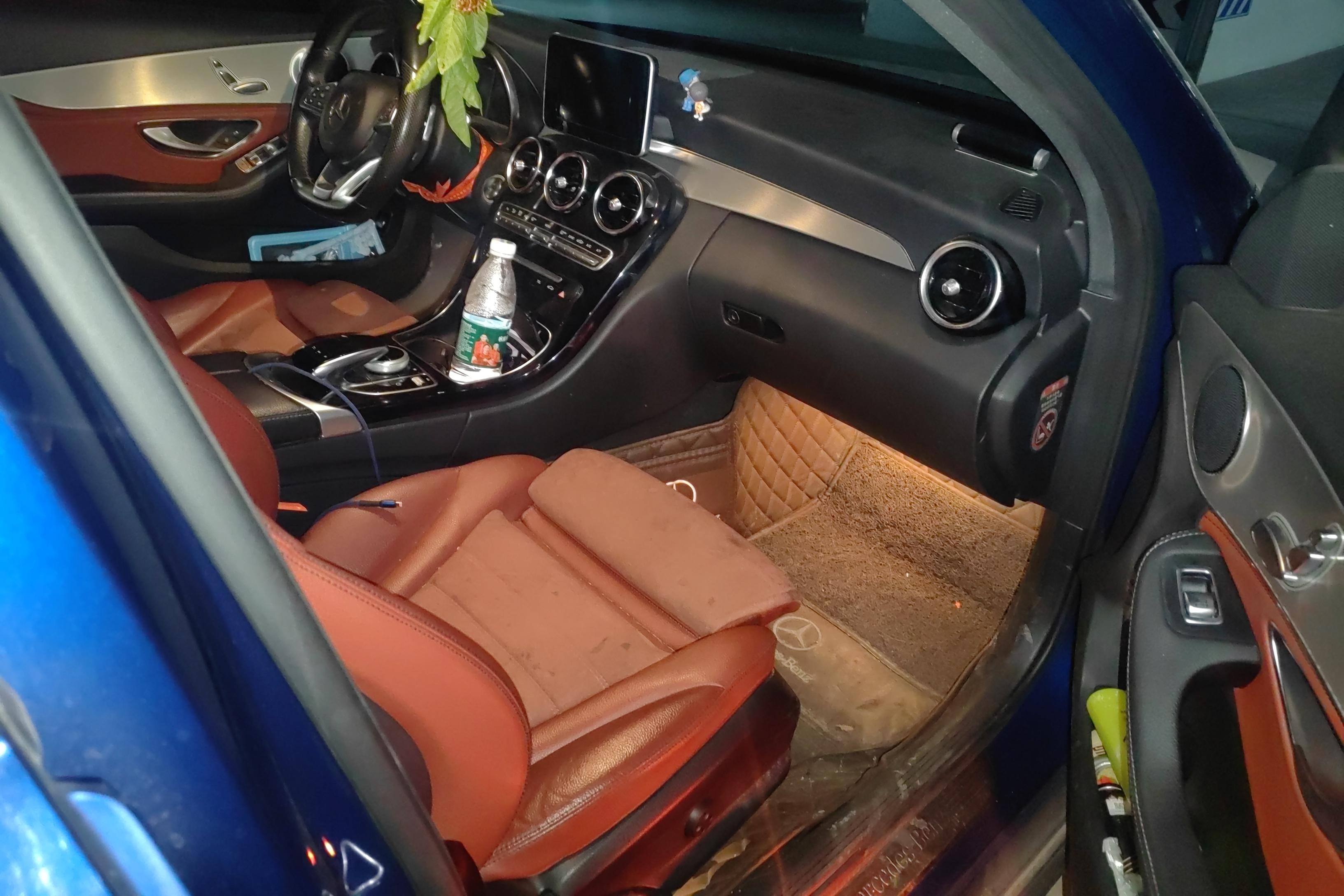 奔驰C级 C200 2016款 2.0T 自动 运动版 (国Ⅴ) 
