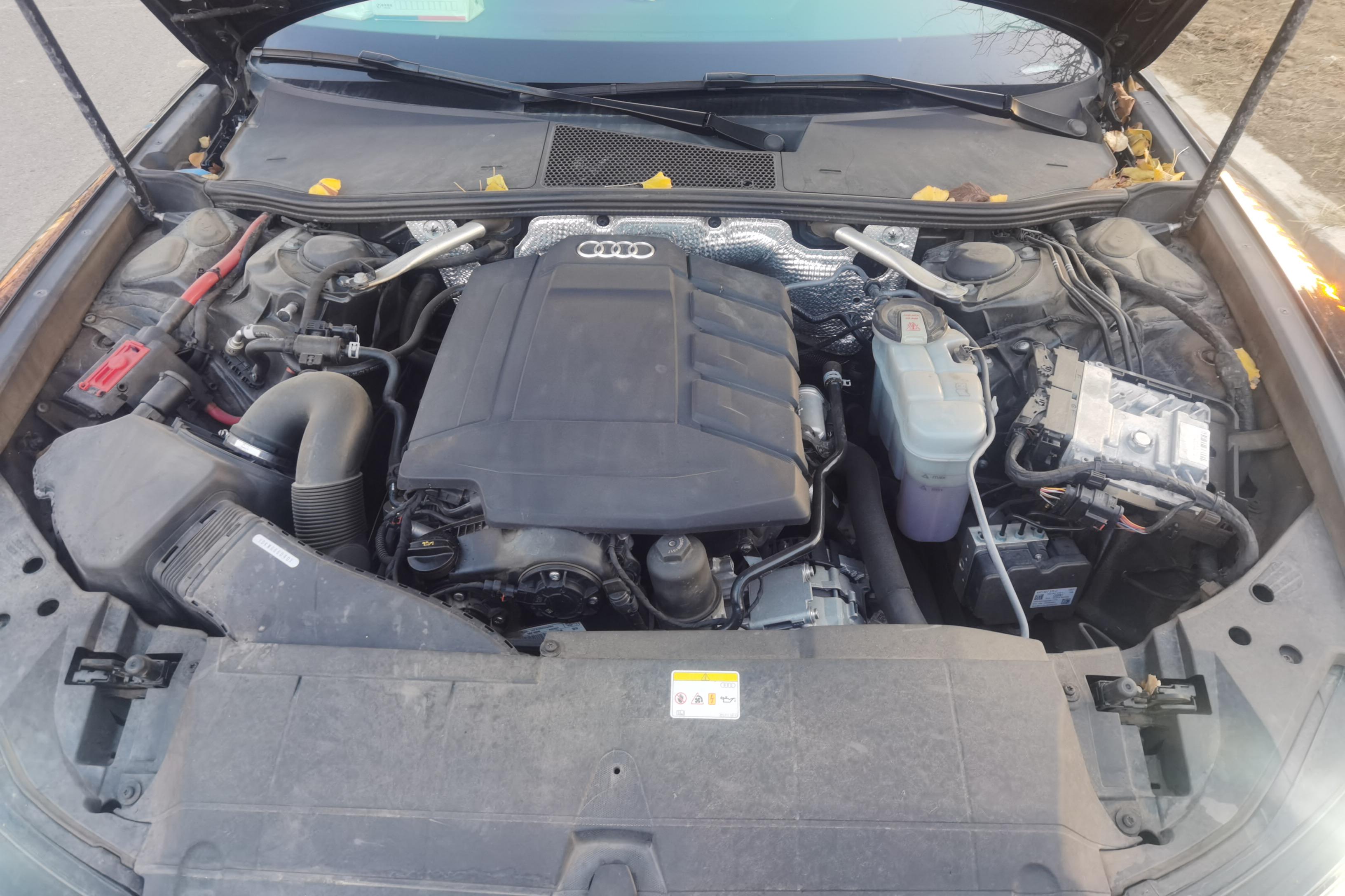 奥迪A6L 45TFSI 2022款 2.0T 自动 臻选动感型 (国Ⅵ) 