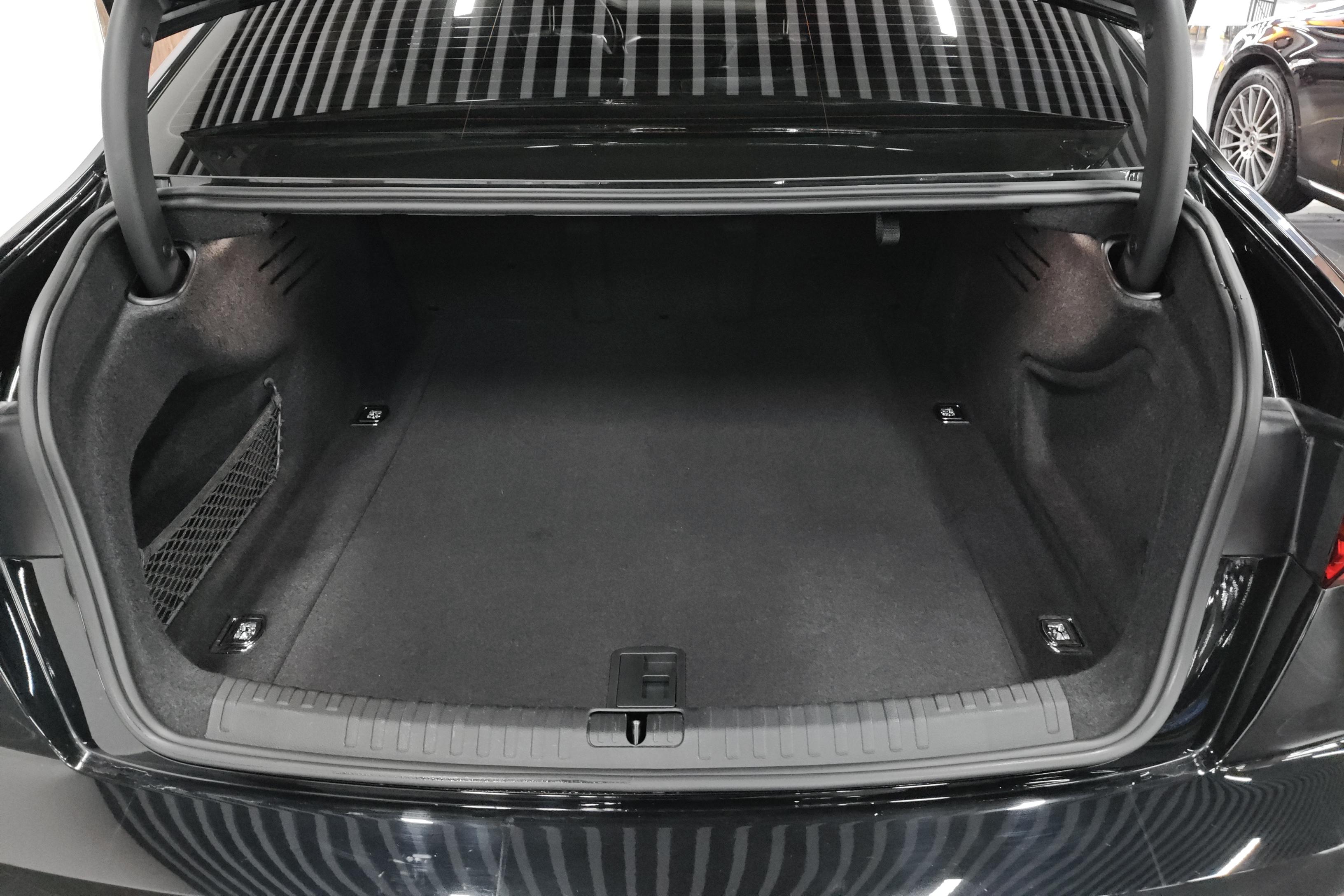 奥迪A6L 40TFSI 2023款 2.0T 自动 豪华致雅型 (国Ⅵ) 