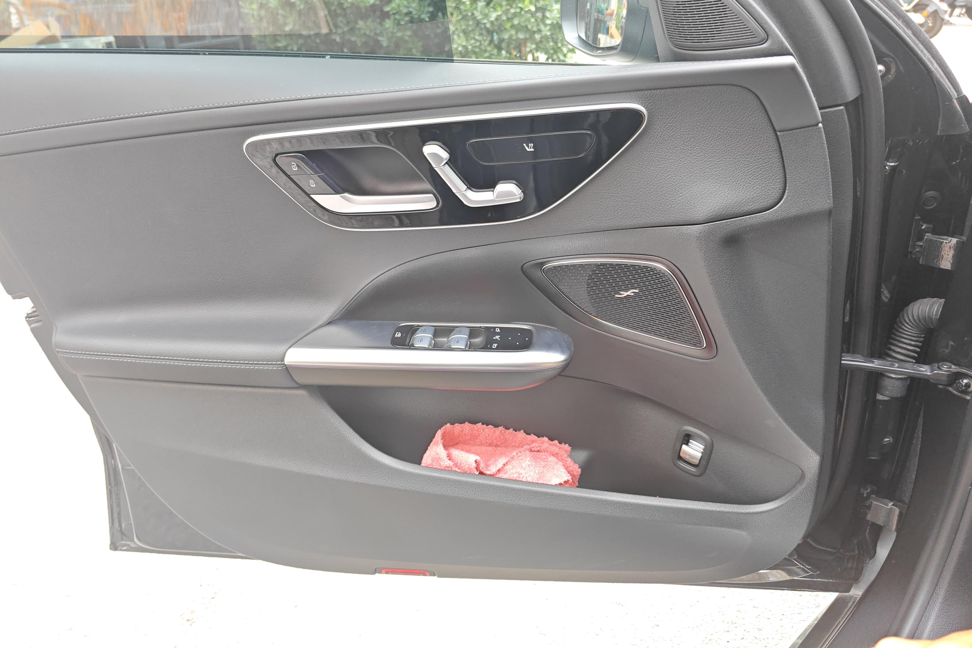 奔驰C级 C260L 2022款 1.5T 自动 运动版 (国Ⅵ) 