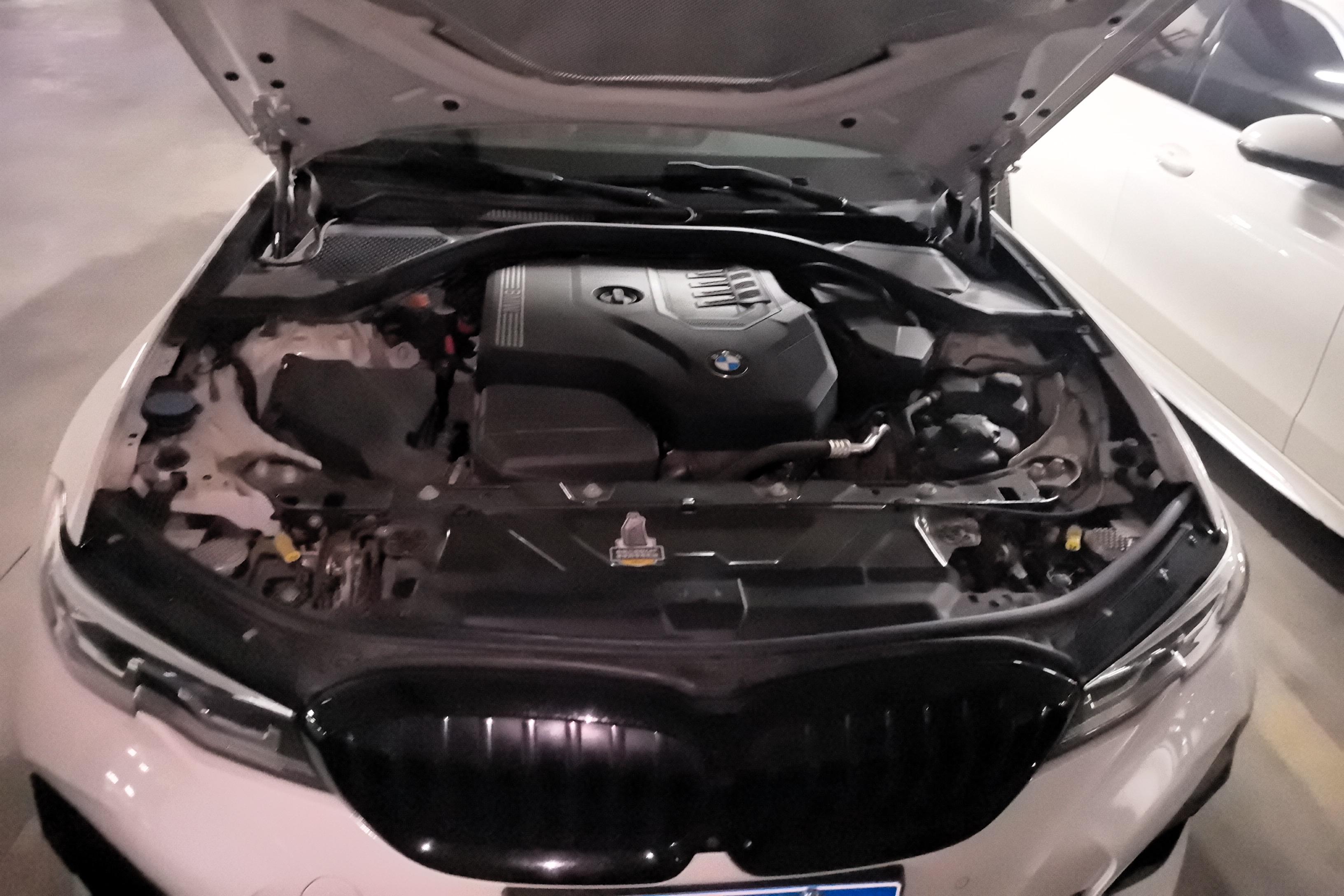 宝马3系 325Li 2020款 2.0T 自动 汽油 改款M运动曜夜版 (国Ⅵ) 