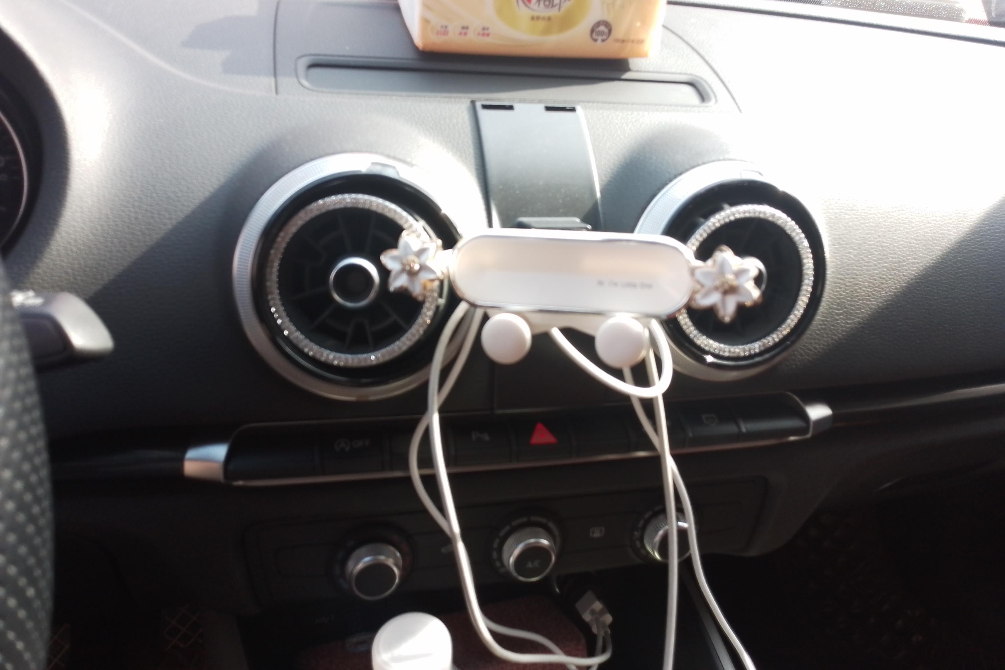 奥迪A3 35TFSI 2020款 1.4T 自动 汽油 时尚型Sportback (国Ⅵ) 