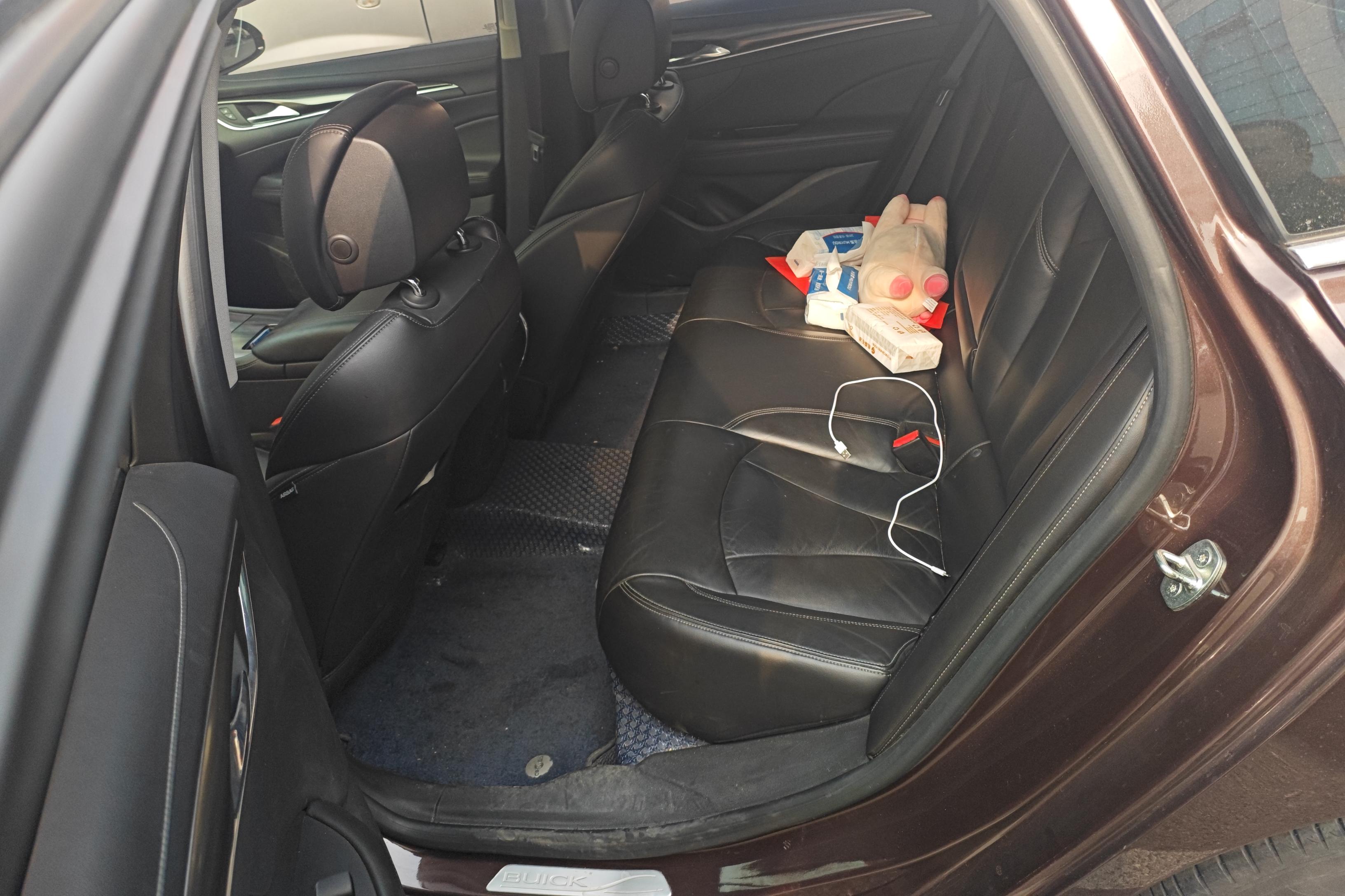 别克君越 2016款 2.0T 自动 28T改款精英型 (国Ⅴ) 