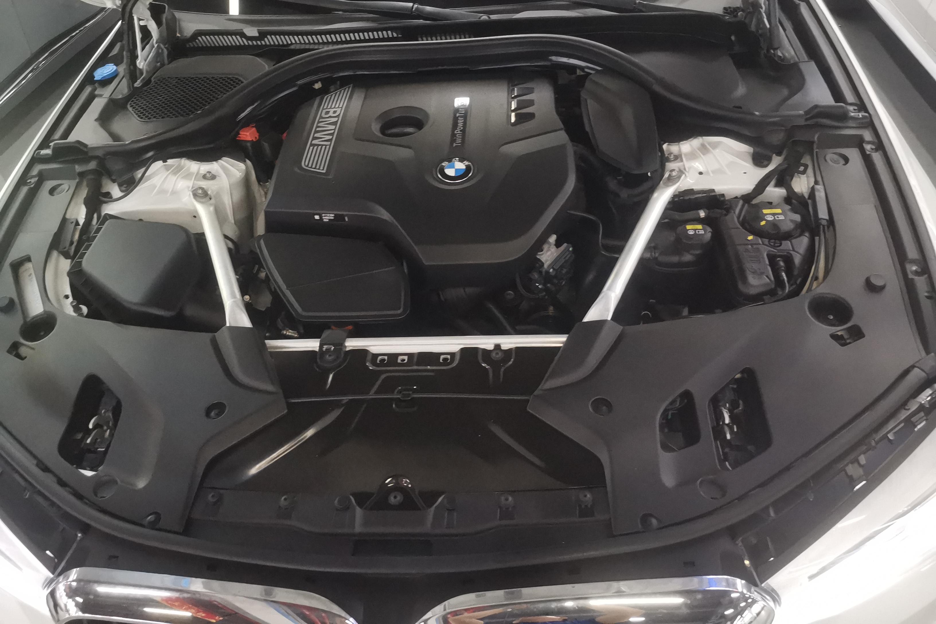宝马5系 530Li 2018款 2.0T 自动 后驱 尊享型M运动套装 (国Ⅴ) 