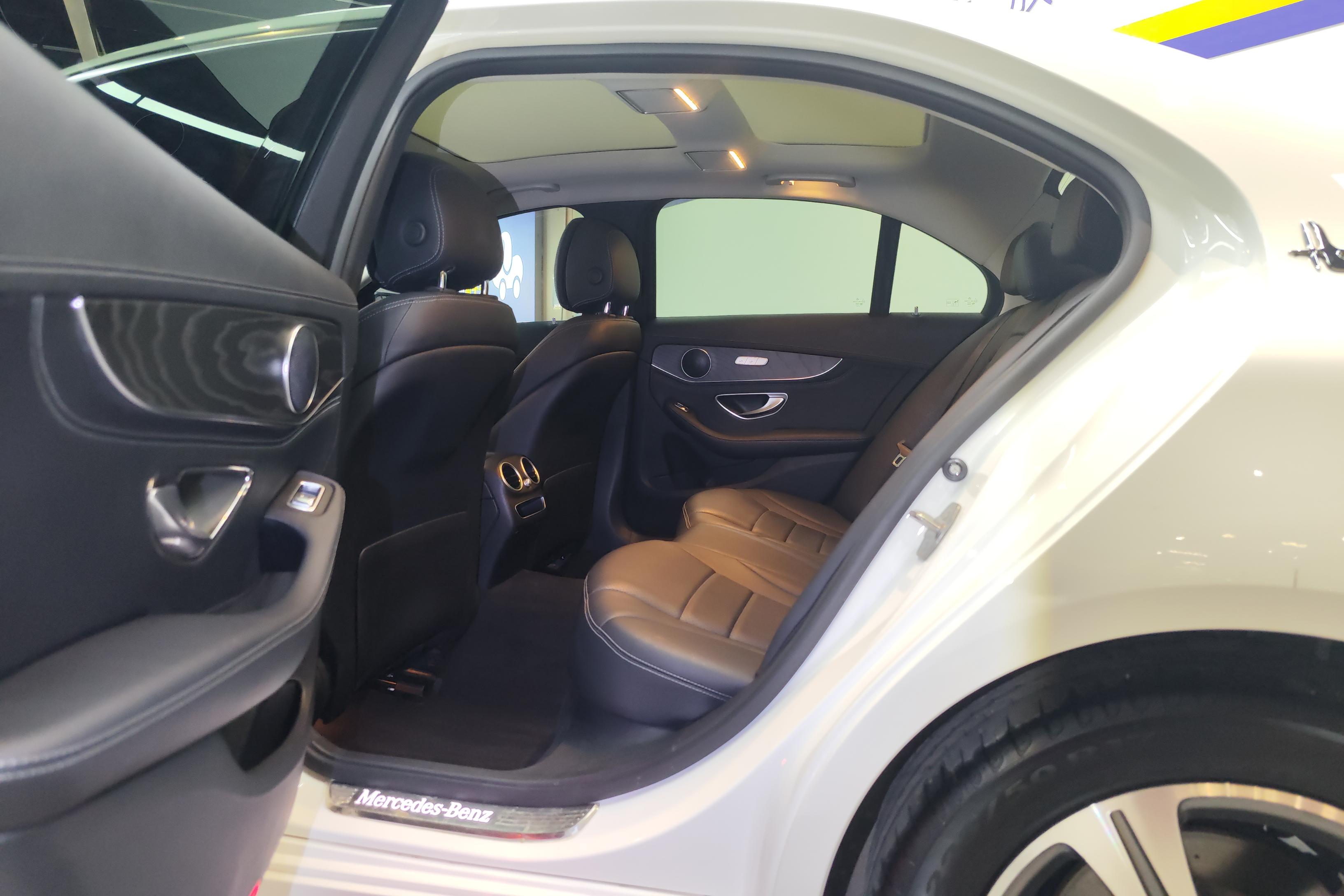 奔驰C级 C260L 2019款 1.5T 自动 运动版改款 (国Ⅵ) 