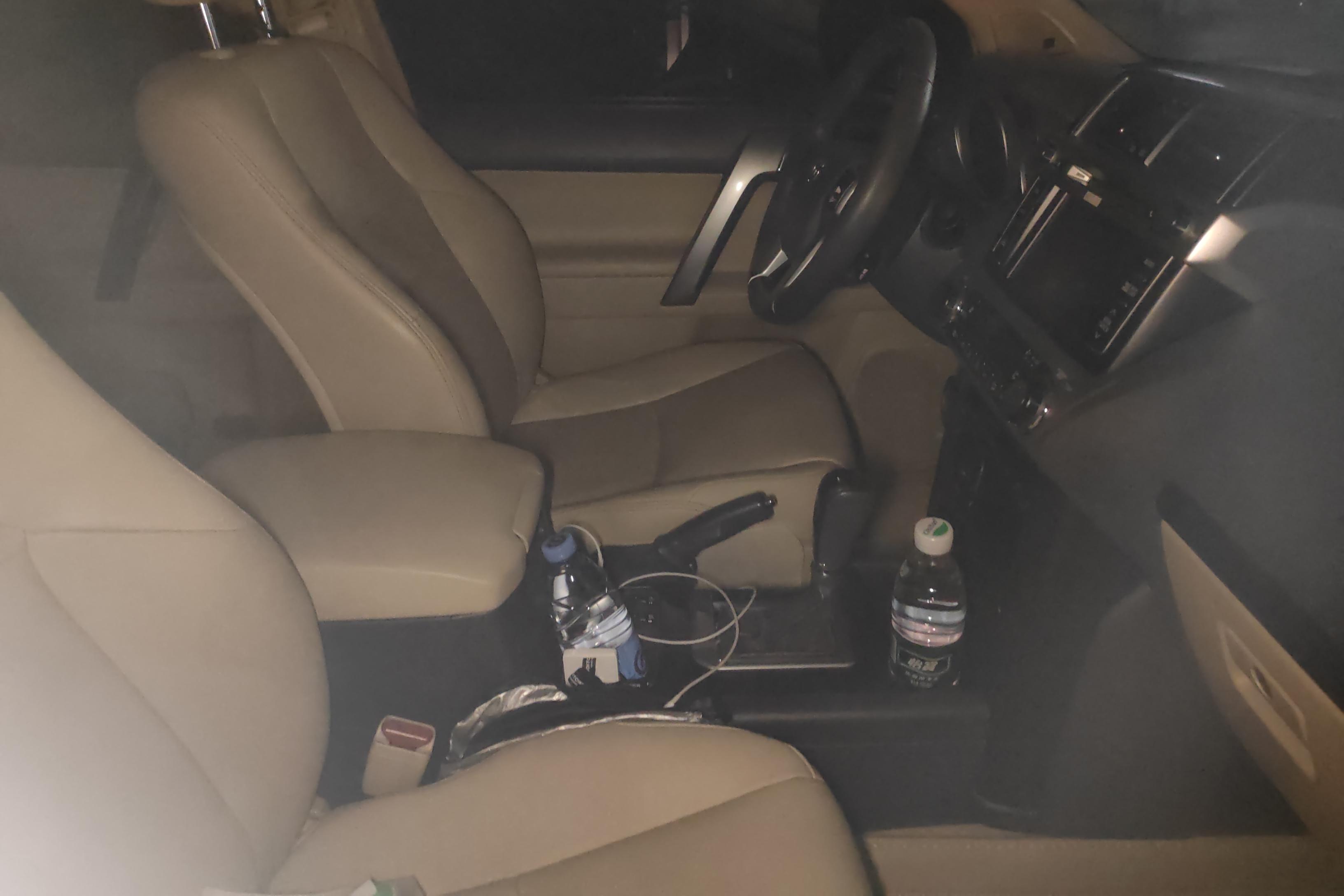 丰田普拉多 2016款 3.5L 自动 四驱 TX-L NAVI (国Ⅴ) 