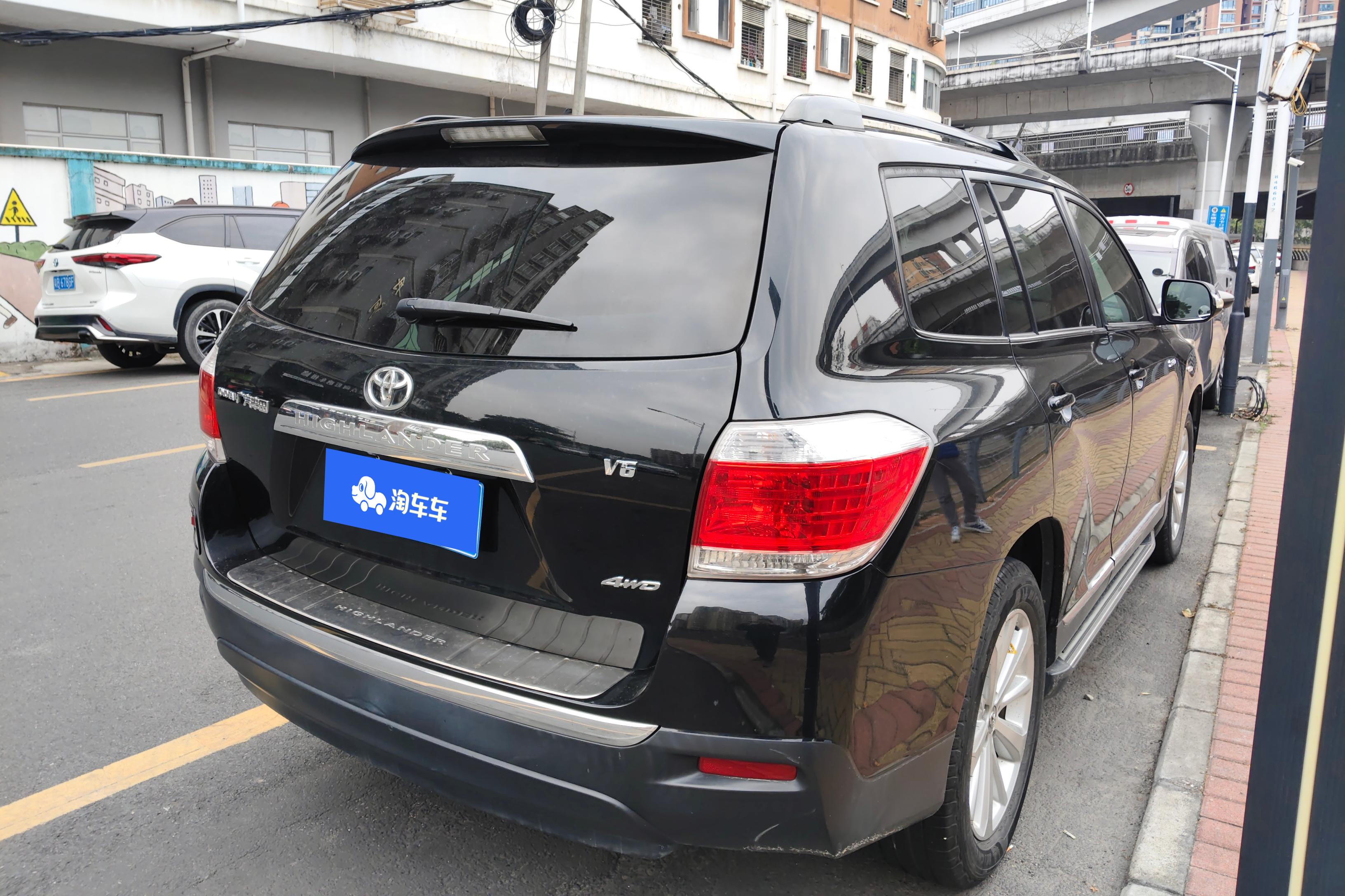 丰田汉兰达 2012款 3.5L 自动 四驱 豪华版 (国Ⅳ) 