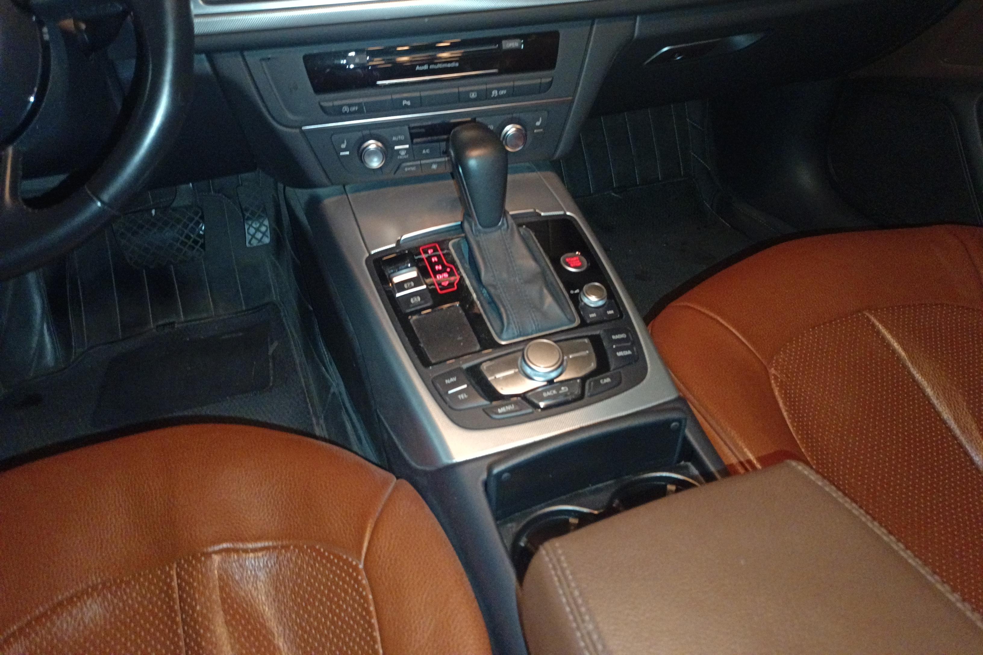 奥迪A6L 45TFSI 2016款 3.0T 自动 运动型 (国Ⅴ) 