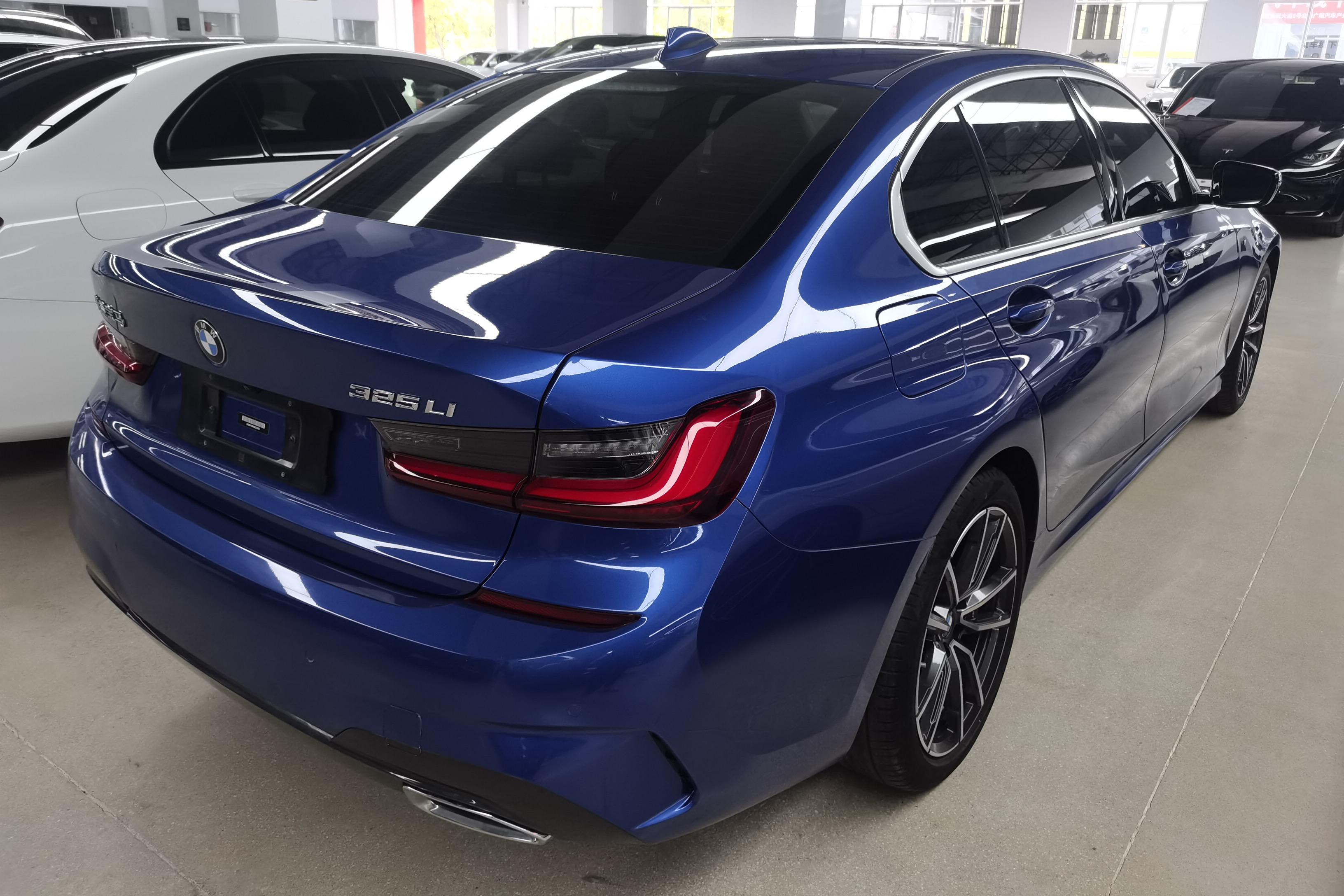 宝马3系 325Li 2022款 2.0T 自动 汽油 改款M运动套装 (国Ⅵ) 