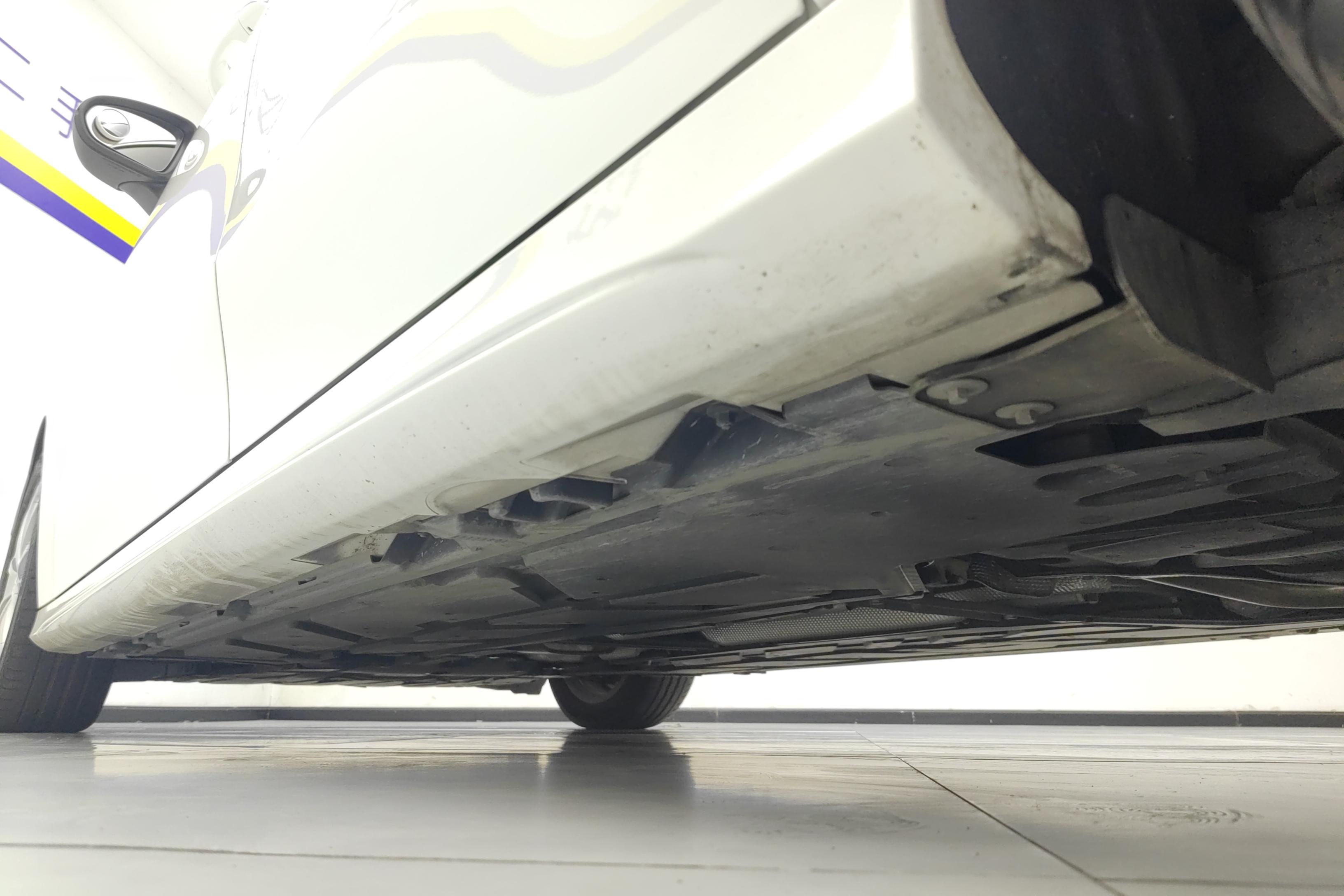奔驰A级 A200L 2020款 1.3T 自动 运动轿车版 (国Ⅵ) 