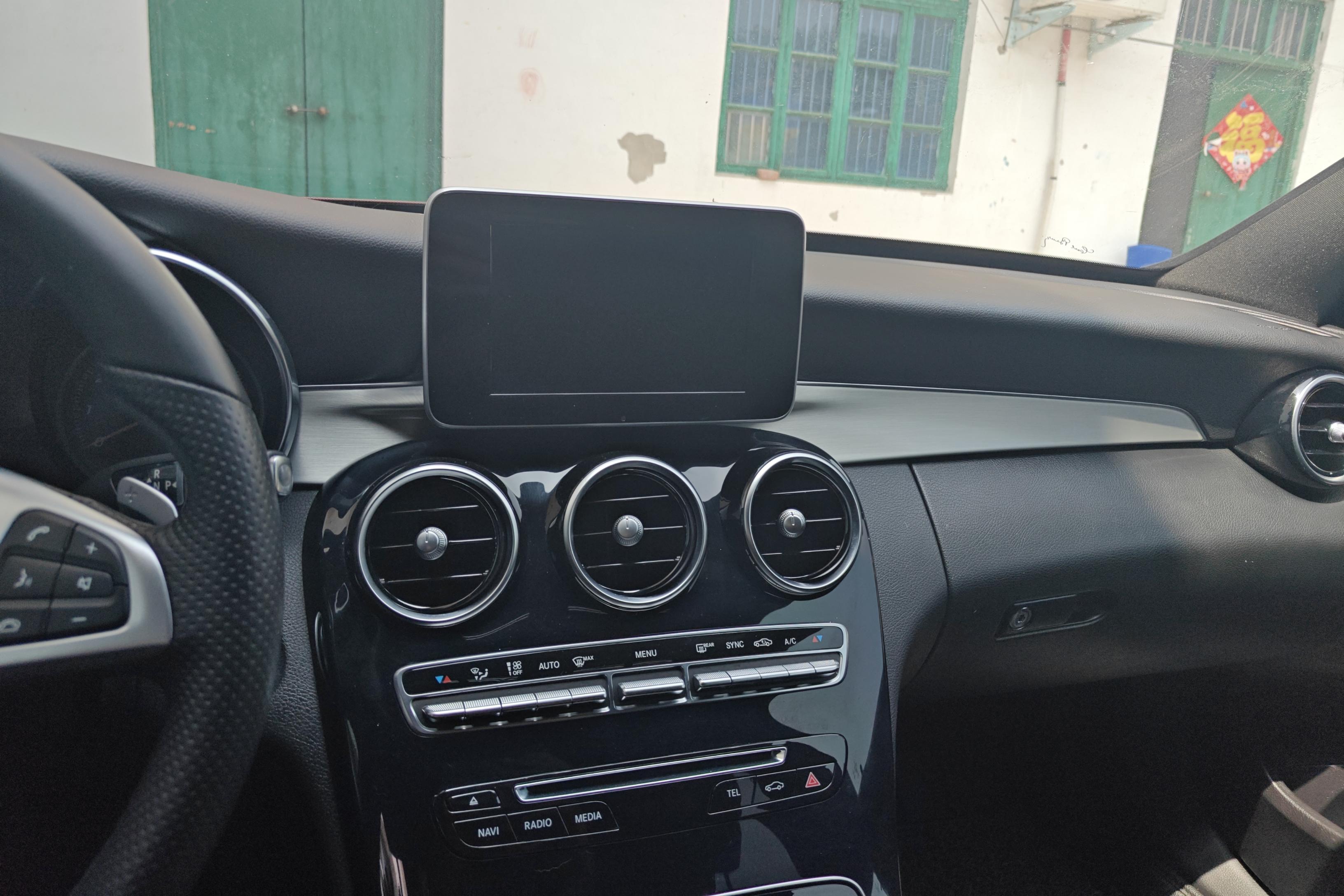 奔驰C级 C200 2018款 2.0T 自动 运动版 (国Ⅴ) 