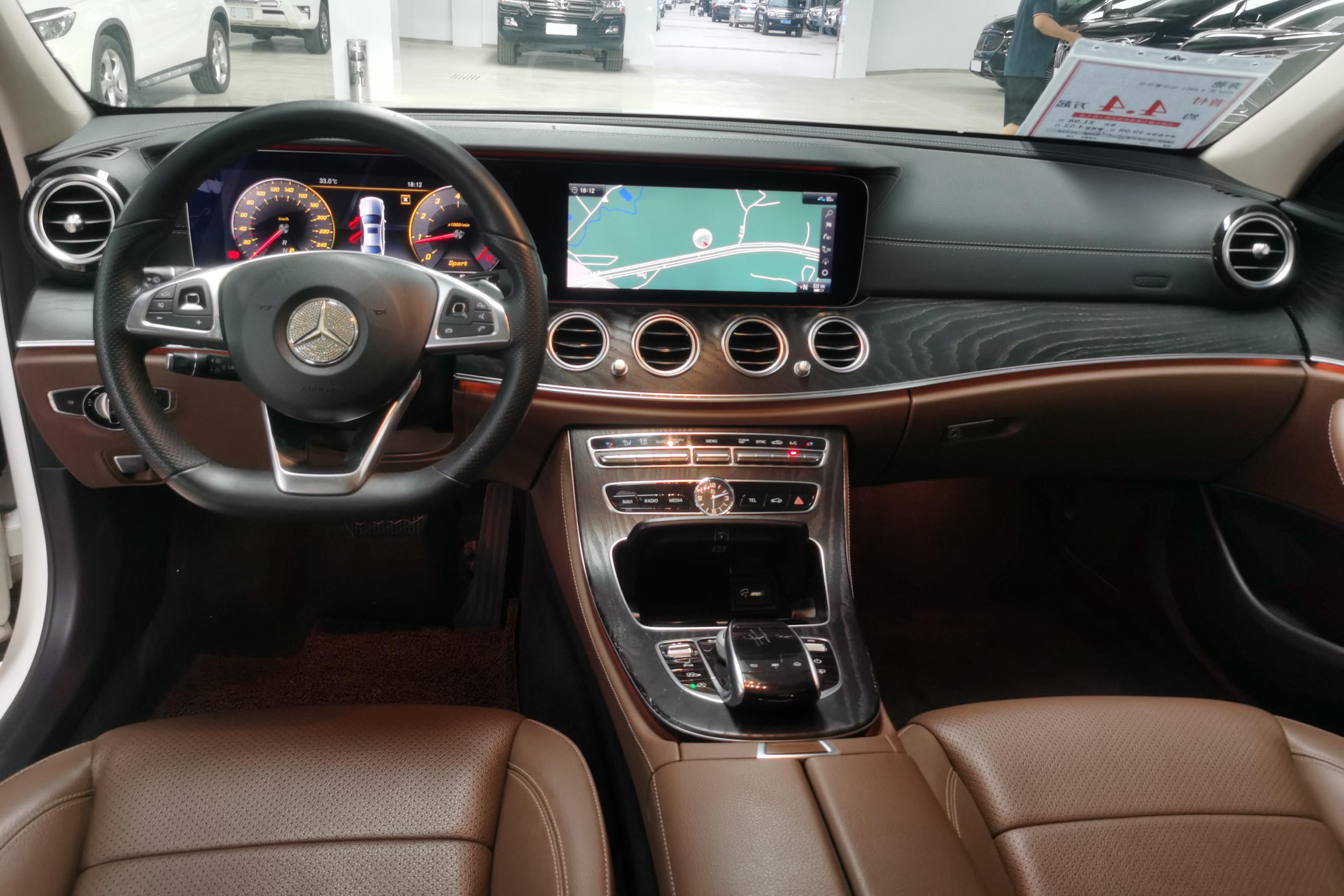 奔驰E级 E300L 2018款 2.0T 自动 汽油 运动豪华型 (国Ⅴ) 