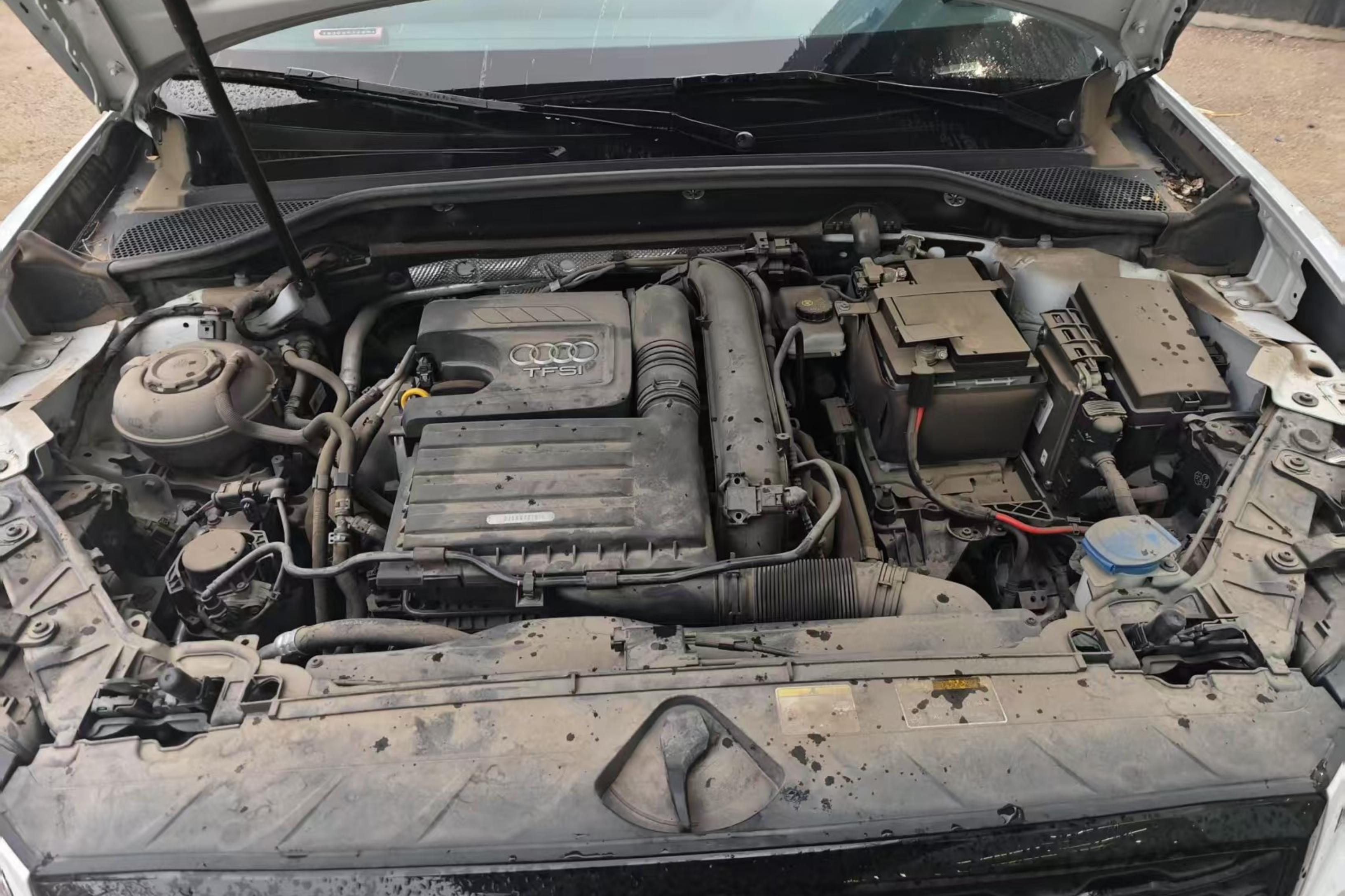 奥迪Q2L 35TFSI 2021款 1.4T 自动 进取动感型 (国Ⅵ) 