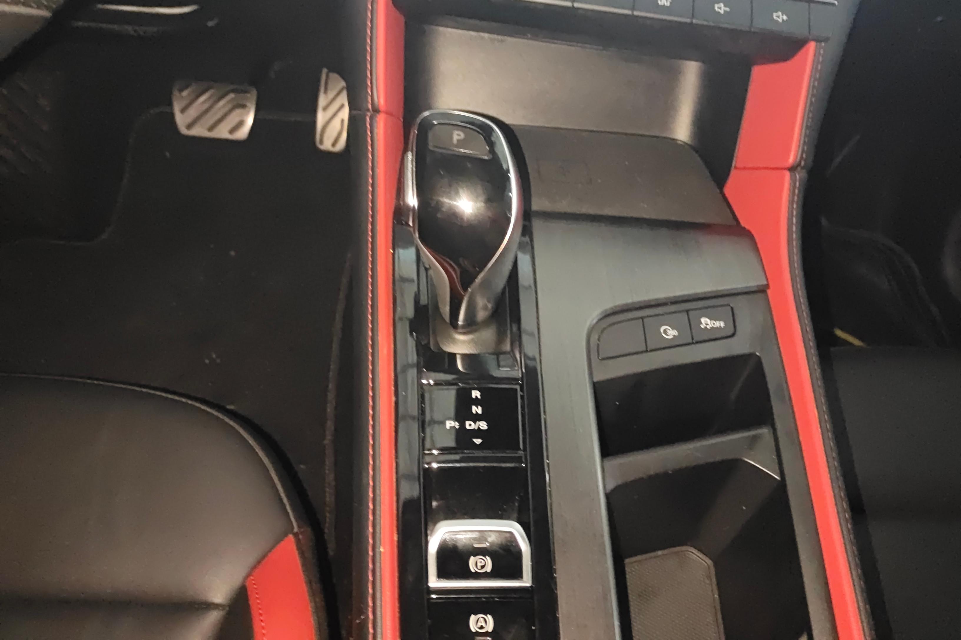 名爵6系 2020款 1.5T 自动 Trophy旗舰版 (国Ⅵ) 