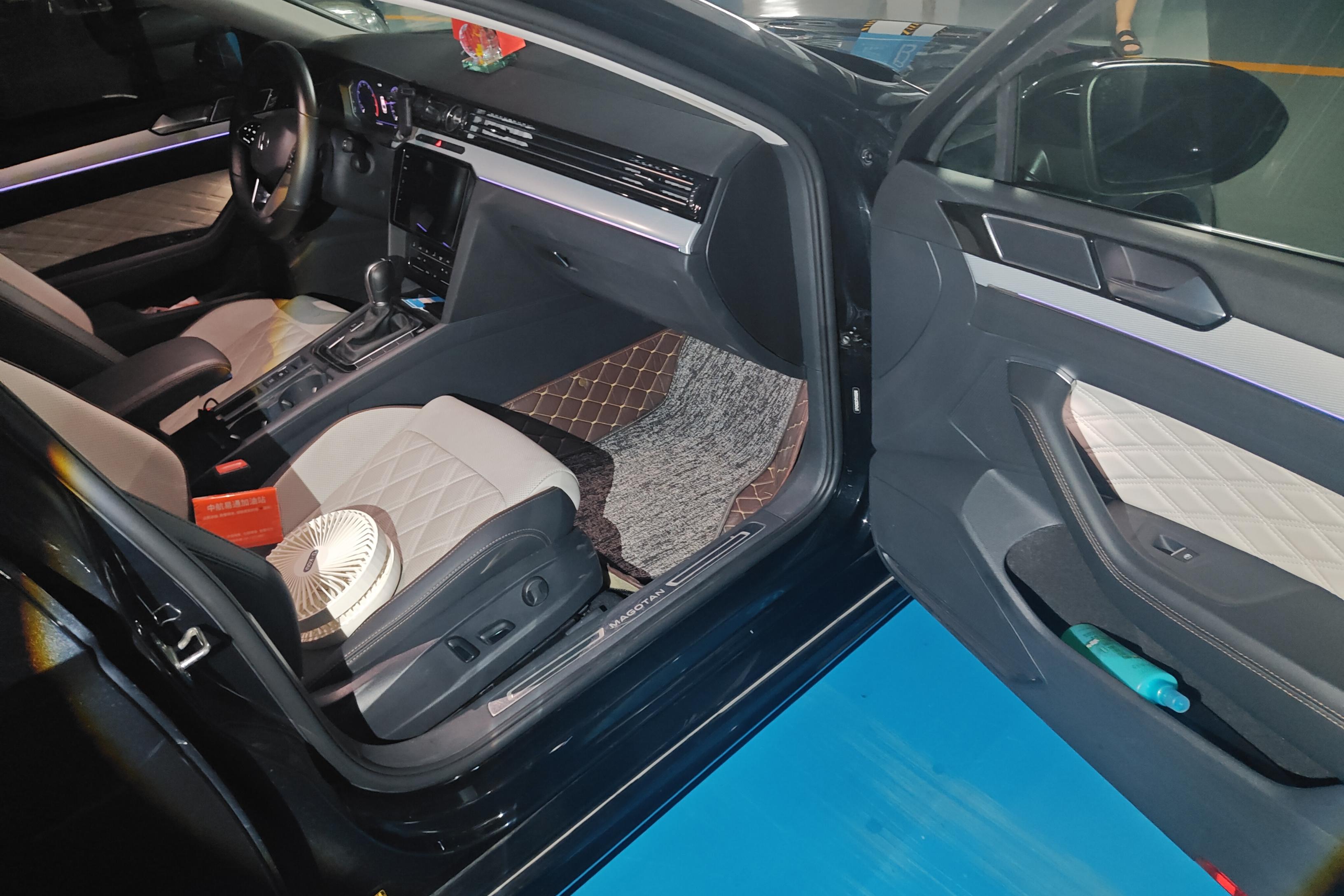 大众迈腾 2023款 2.0T 自动 汽油 330TSI豪华型 (国Ⅵ) 