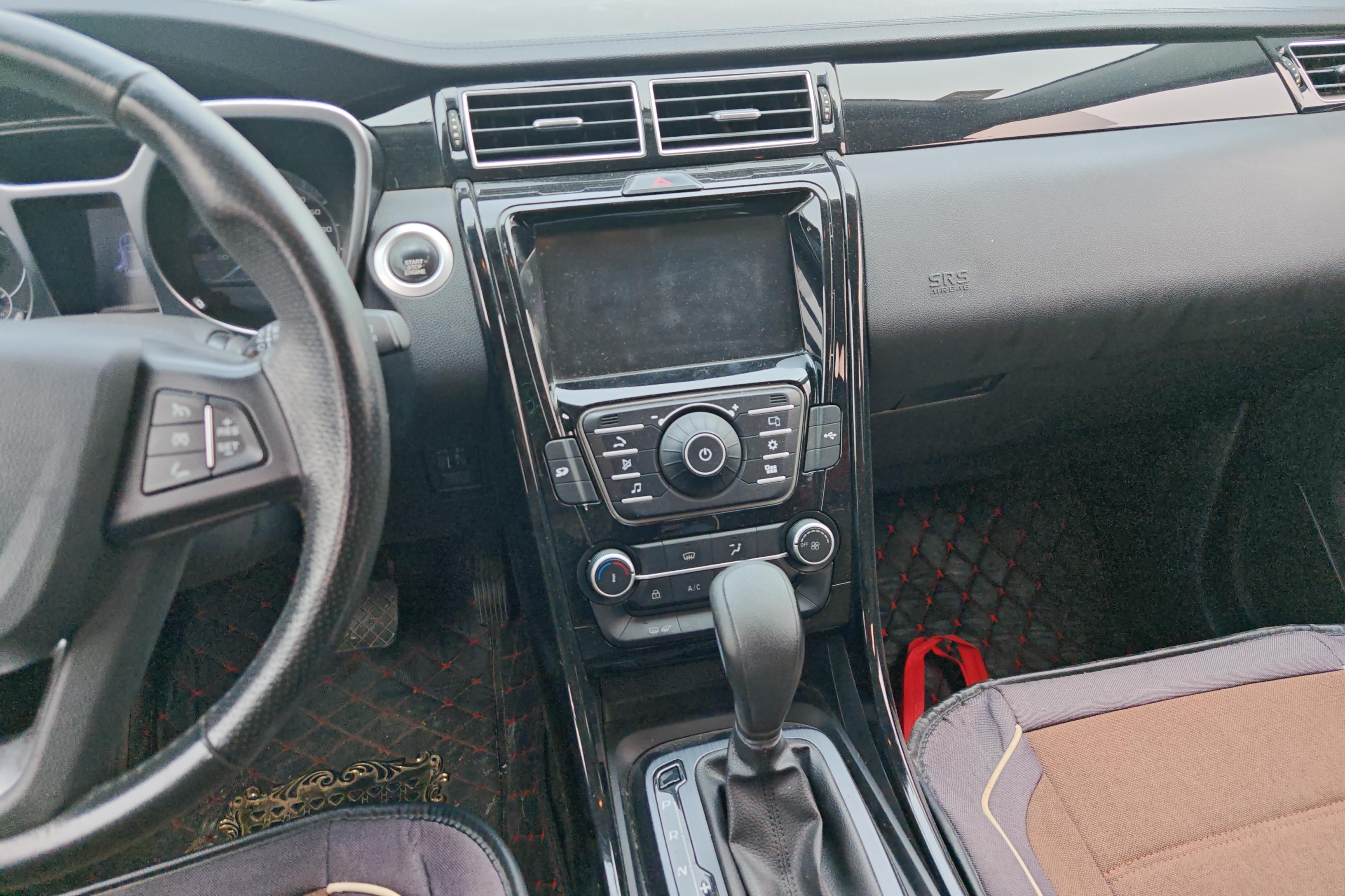 江铃驭胜S330 2016款 1.5T 自动 GTDi旗舰版 (国Ⅴ) 