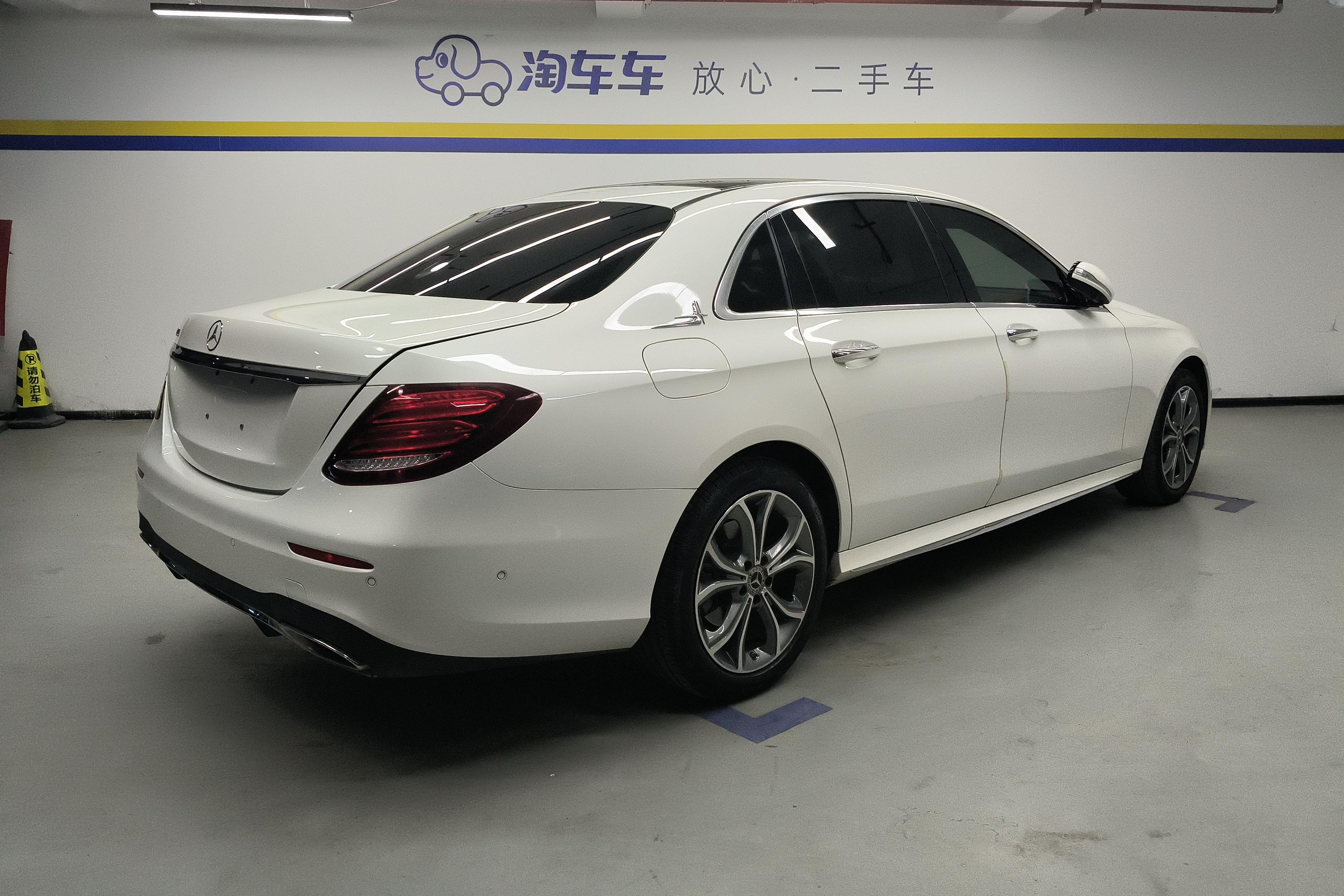奔驰E级 E300L 2020款 2.0T 自动 汽油 运动豪华型 (国Ⅵ) 