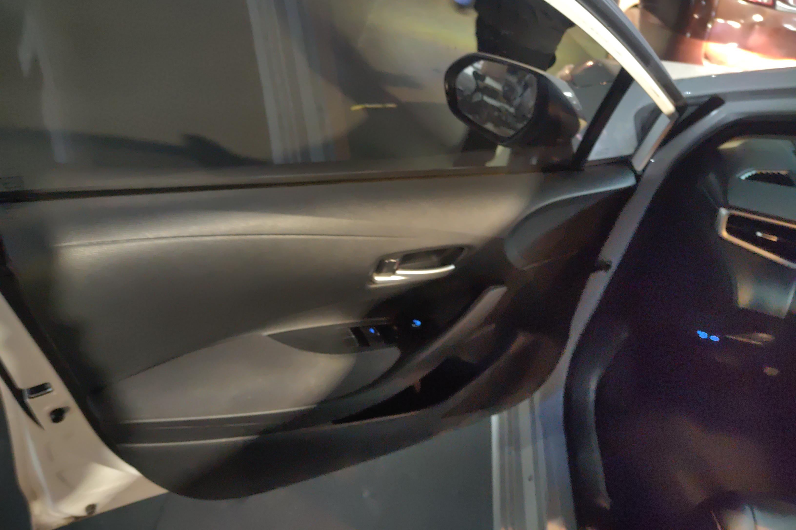 丰田卡罗拉 2021款 1.2T 自动 精英PLUS版 (国Ⅵ) 