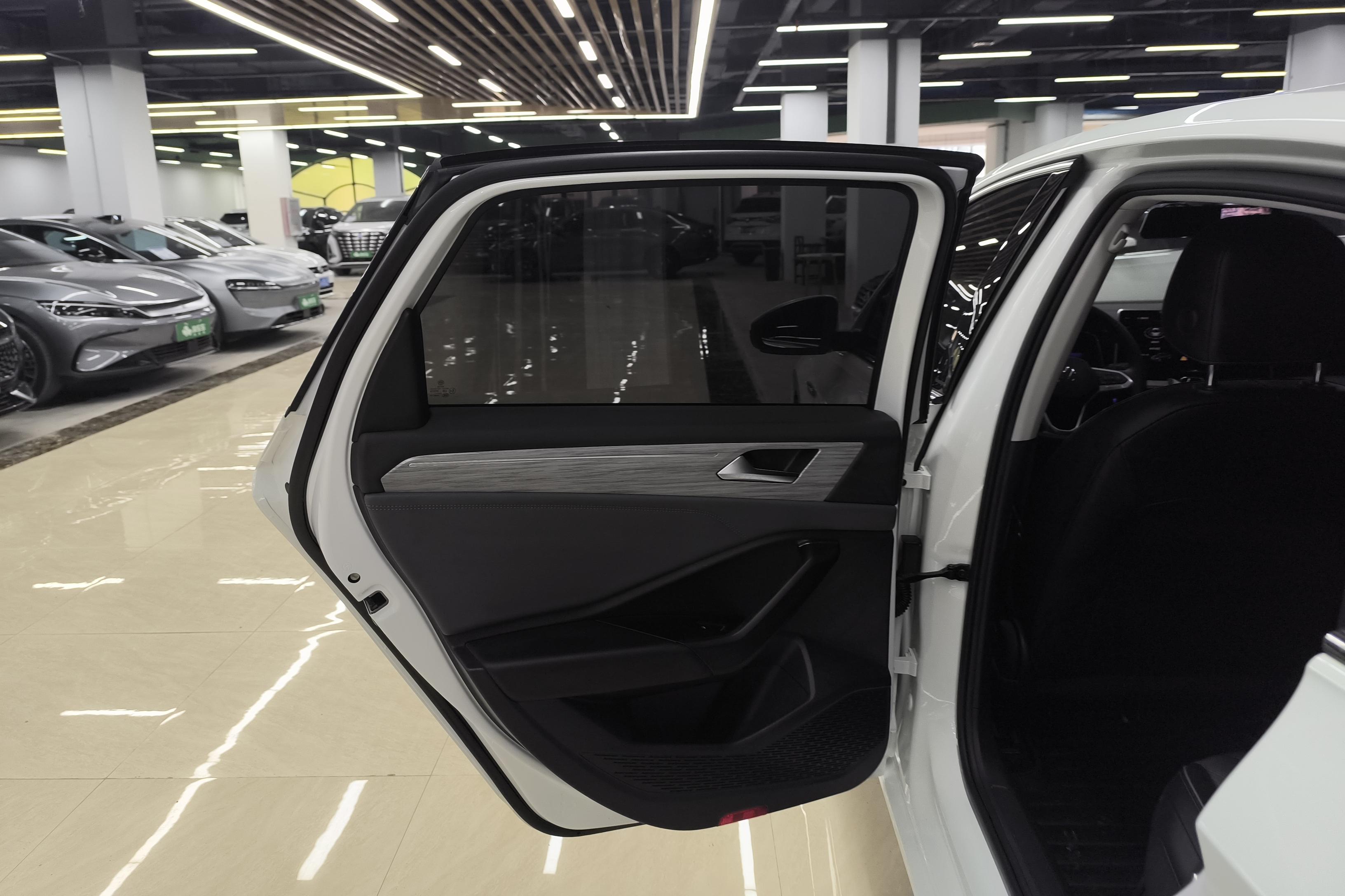 大众速腾 2023款 1.4T 自动 280TSI超越Lite版 (国Ⅵ) 