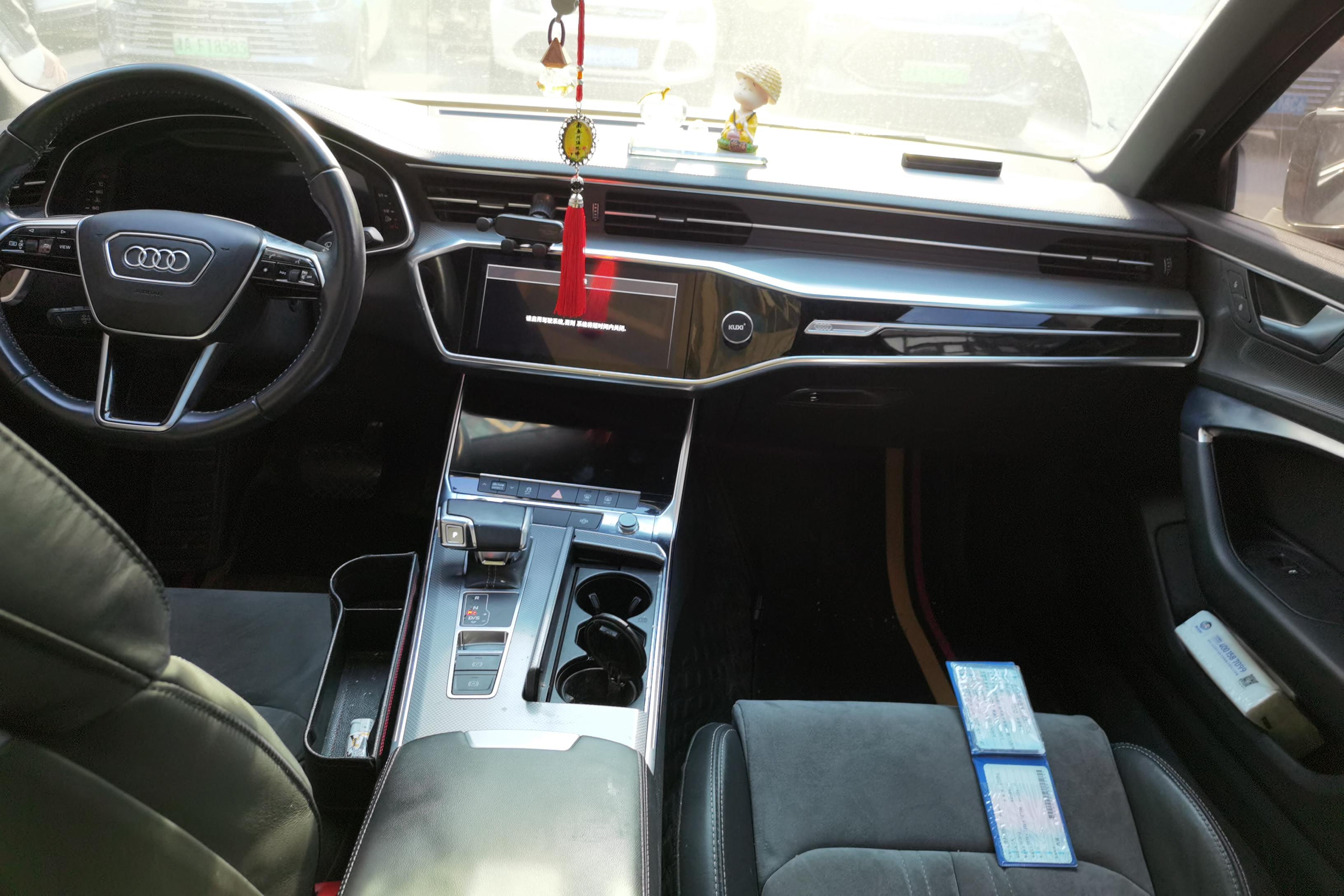 奥迪A6L 45TFSI 2020款 2.0T 自动 臻选动感型 (国Ⅵ) 