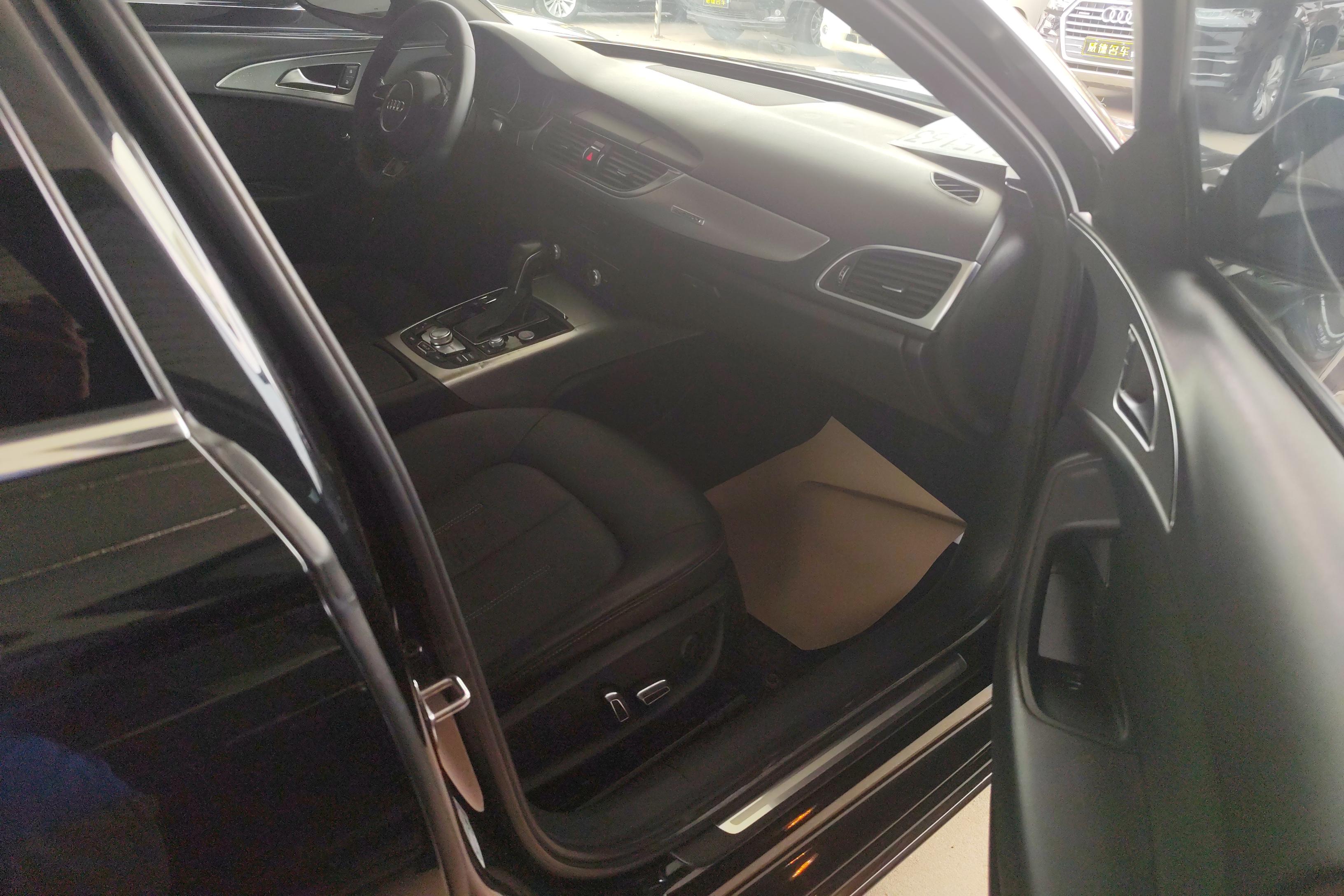 奥迪A6L 45TFSI 2018款 3.0T 自动 运动型30周年纪念版 (国Ⅴ) 
