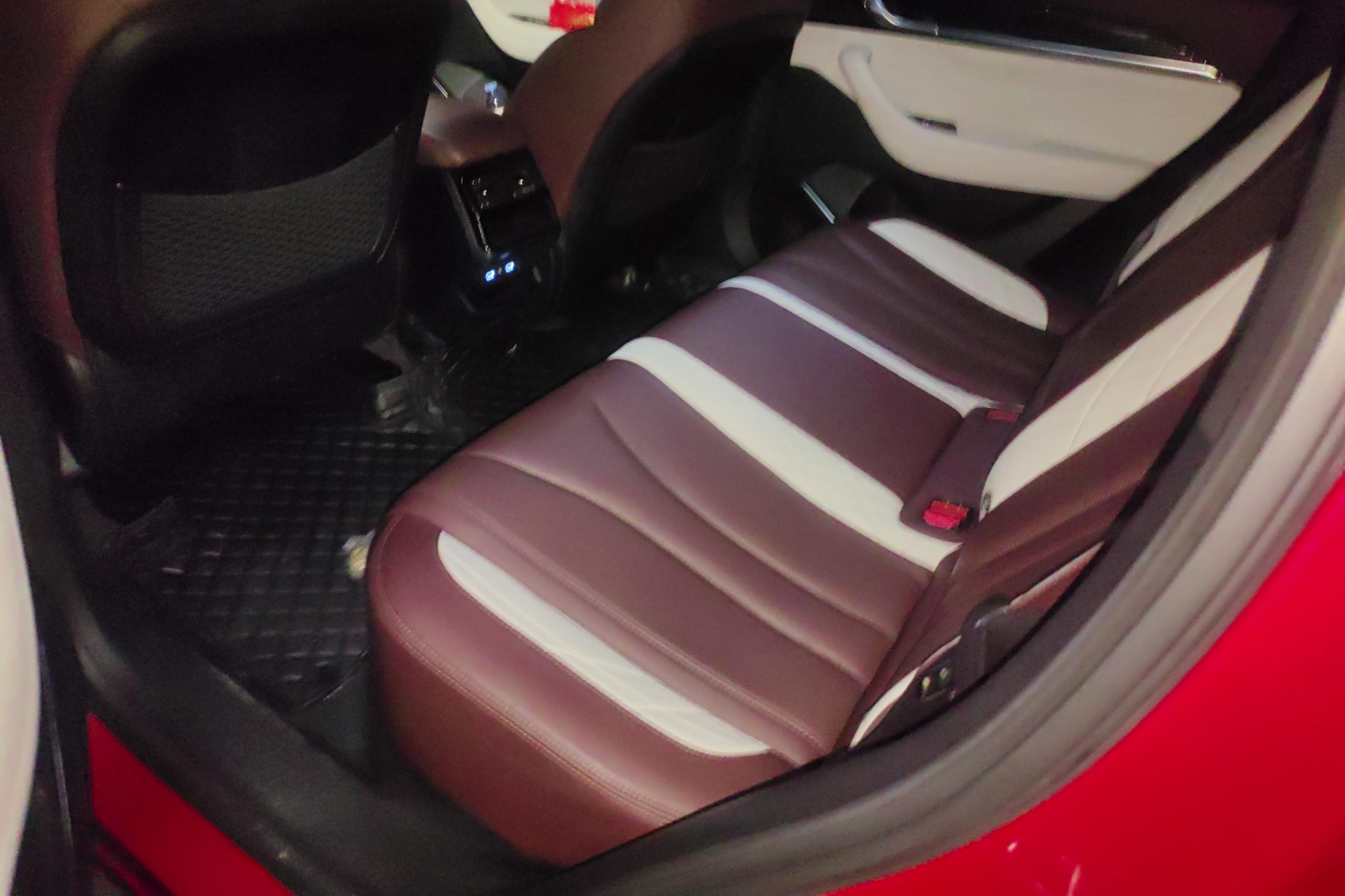 吉利星越L 2021款 2.0T 自动 EVO尊贵型 (国Ⅵ) 