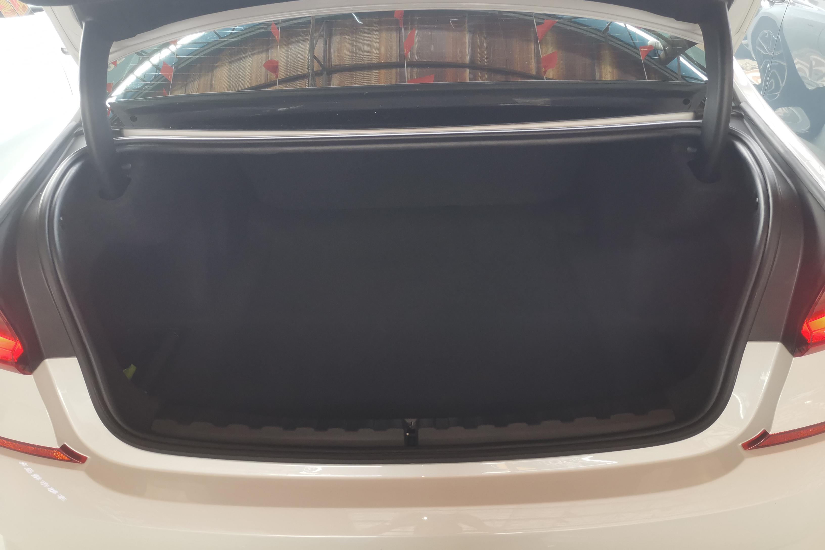 宝马3系 325Li 2022款 2.0T 自动 汽油 M运动套装 (国Ⅵ) 