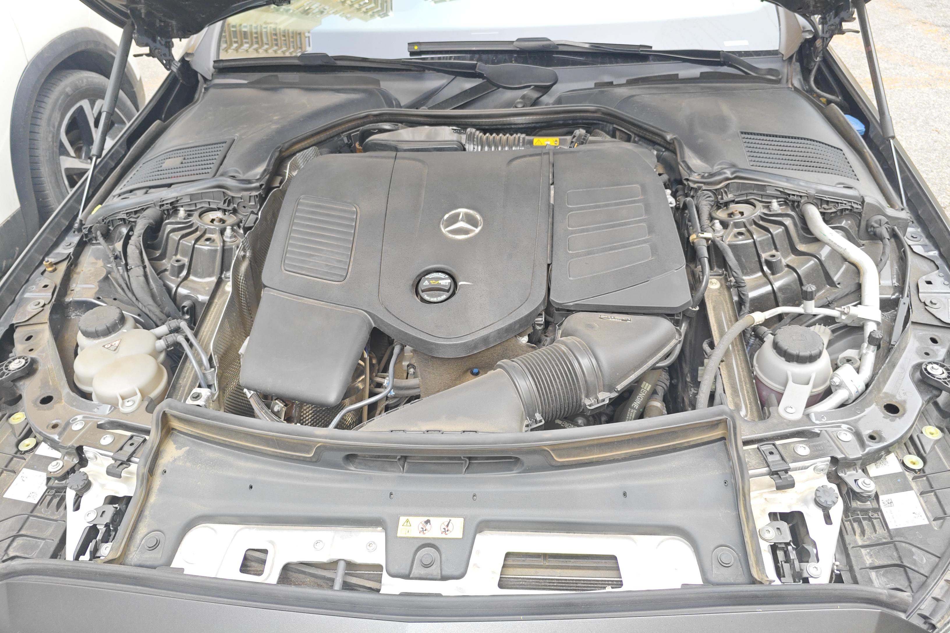奔驰C级 C260L 2022款 1.5T 自动 运动版 (国Ⅵ) 
