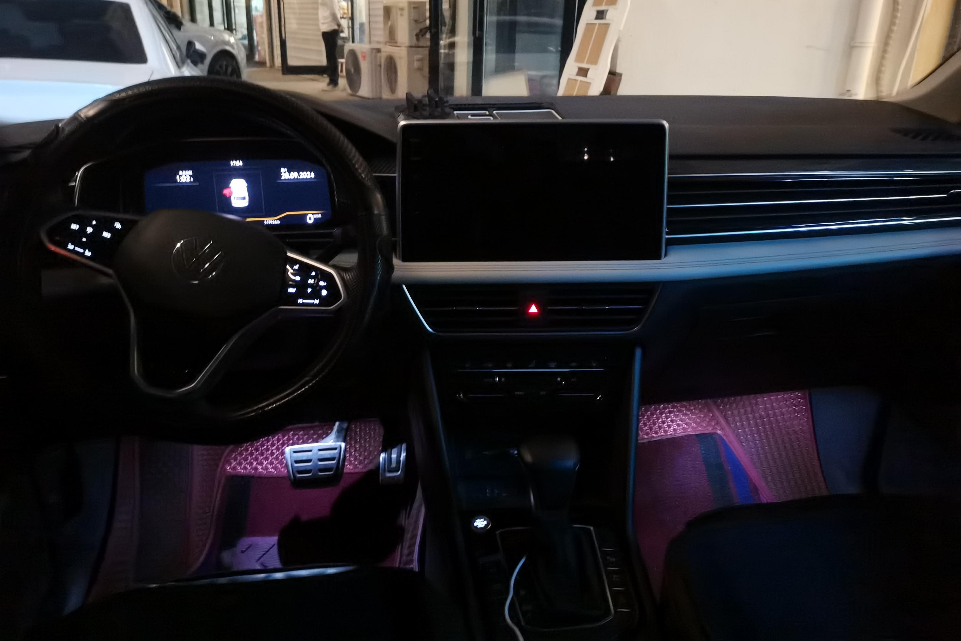 大众途观L R-Line 2022款 2.0T 自动 越享版 (国Ⅵ) 