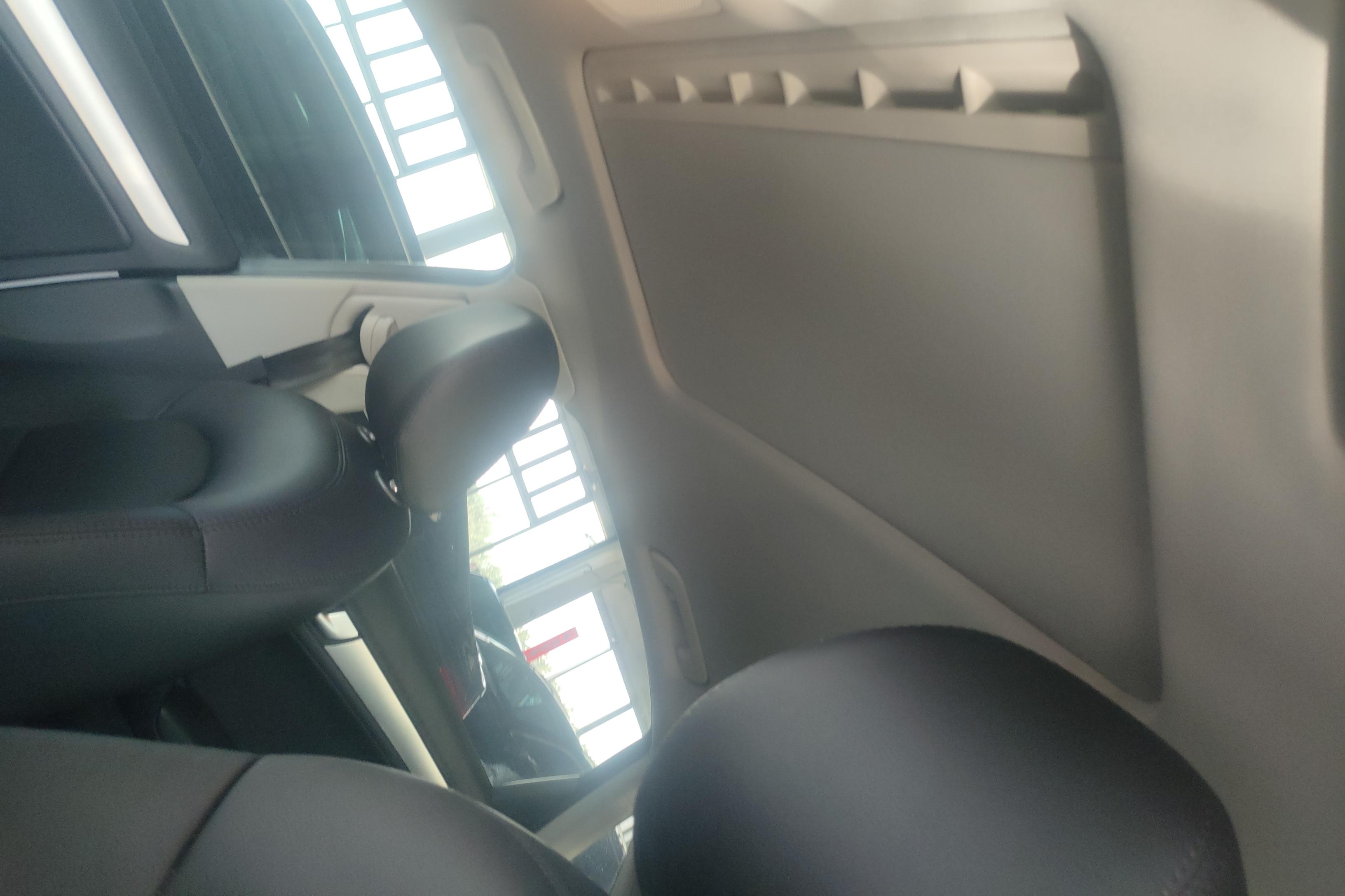 奥迪A4L 35TFSI 2015款 2.0T 自动 前驱 标准型 (国Ⅳ) 