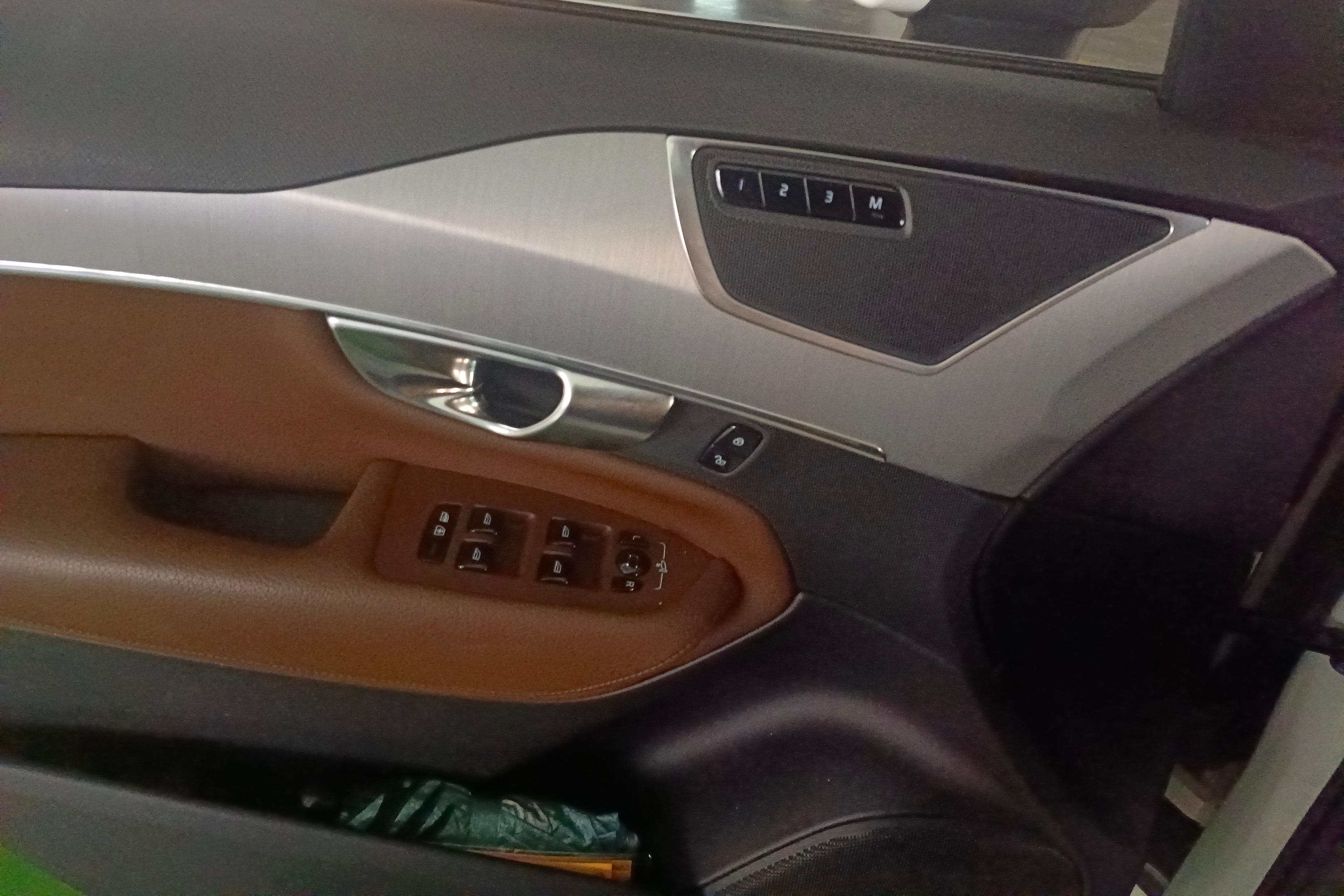 沃尔沃XC90 T5 [进口] 2020款 2.0T 自动 四驱 汽油 智行豪华版 