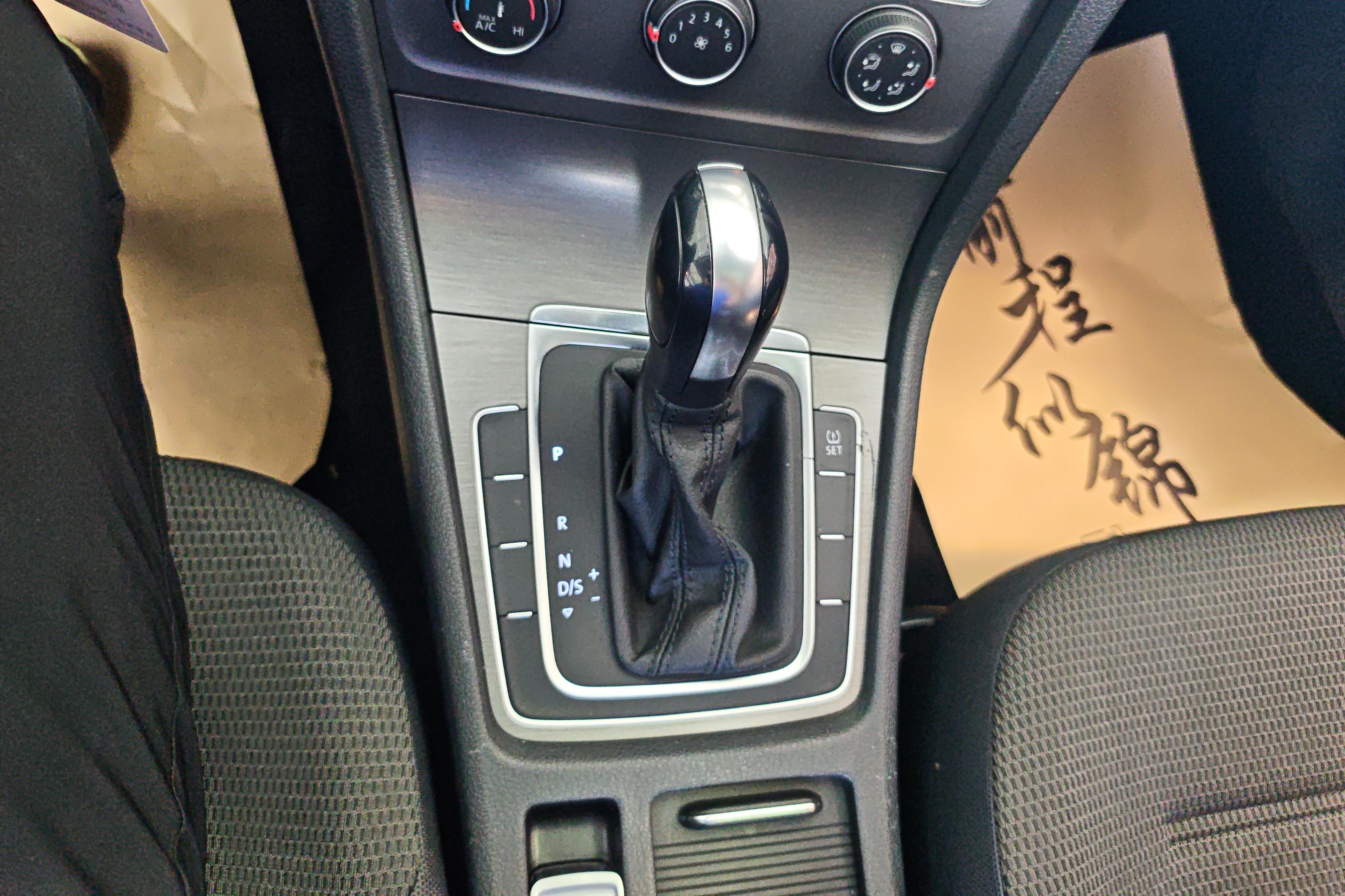大众高尔夫 2015款 1.6L 自动 汽油 舒适型 (国Ⅳ) 