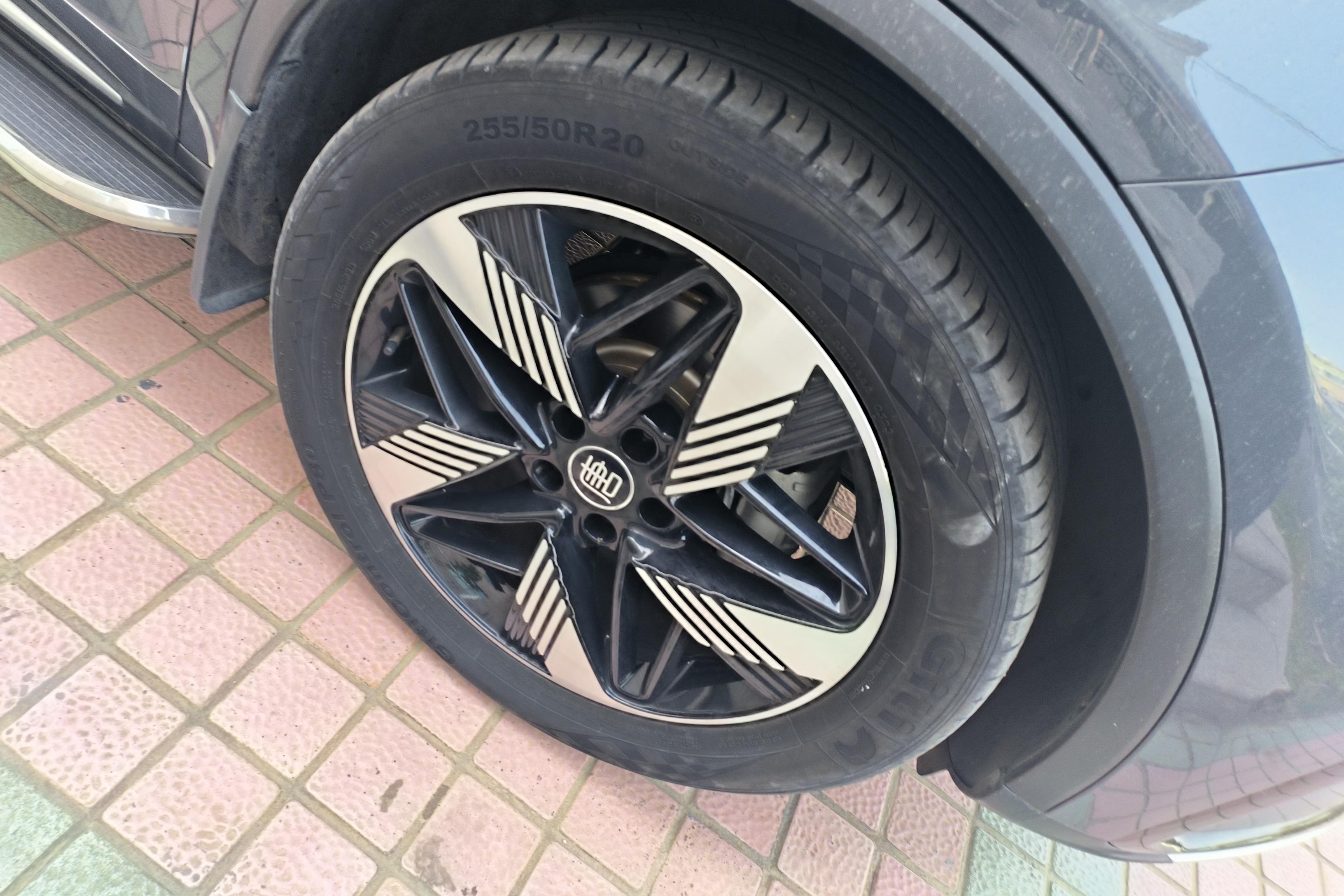 比亚迪唐DM i 2023款 1.5T 自动 冠军版112KM尊荣型 (国Ⅵ) 