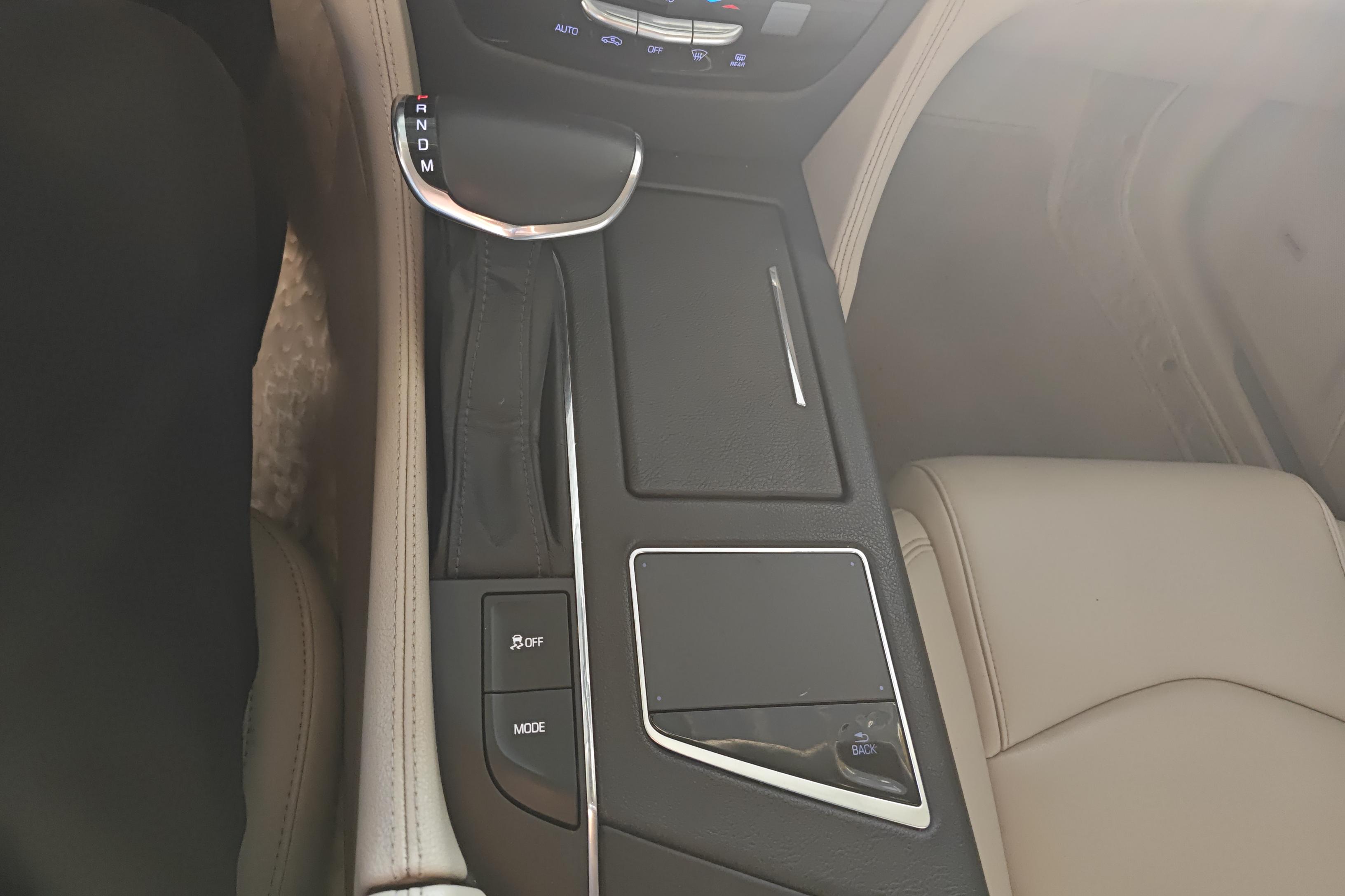 凯迪拉克CT6 2017款 2.0T 自动 28T时尚型 (国Ⅴ) 