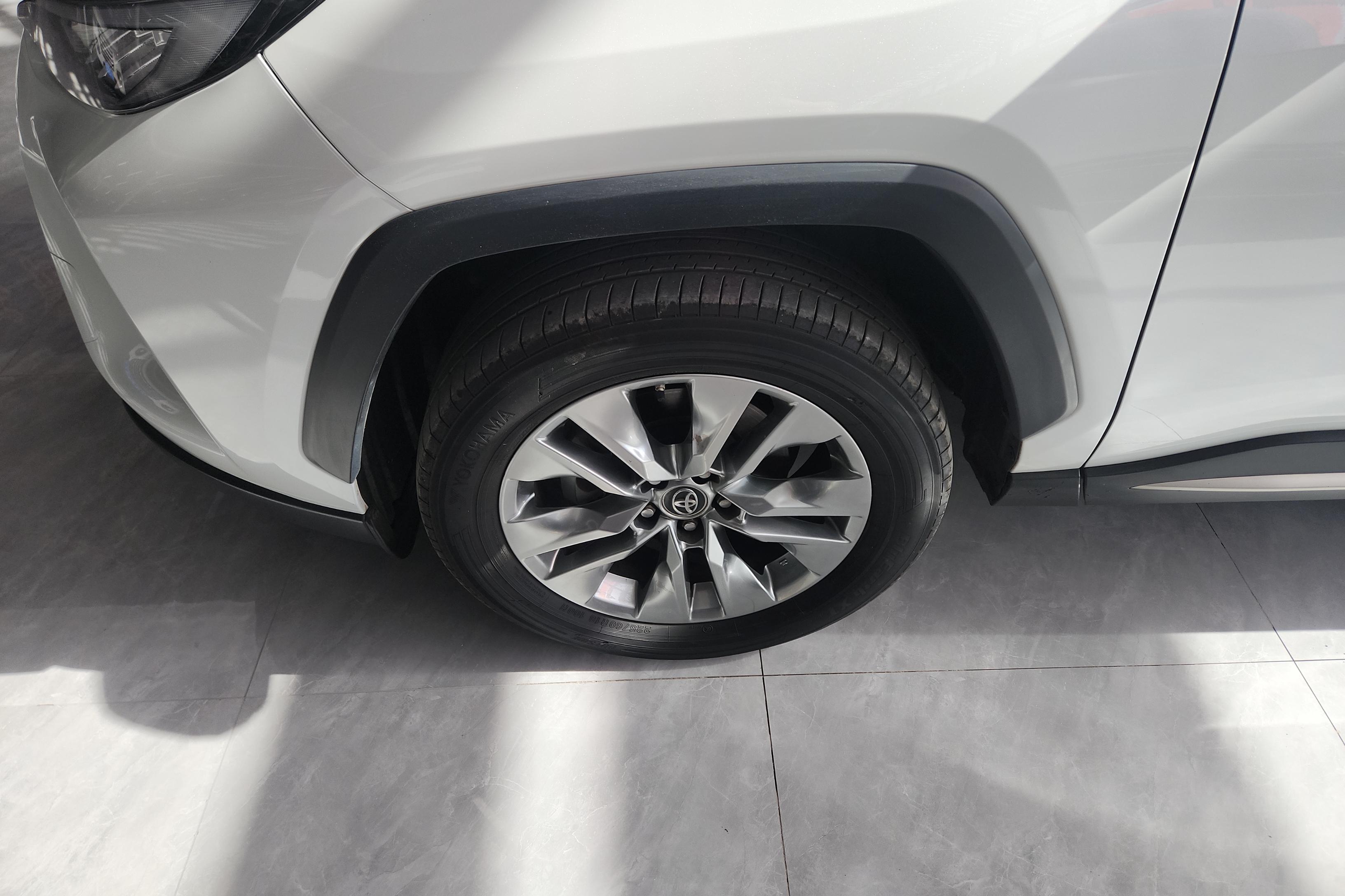 丰田威兰达 2022款 2.0L 自动 豪华PLUS版 (国Ⅵ) 