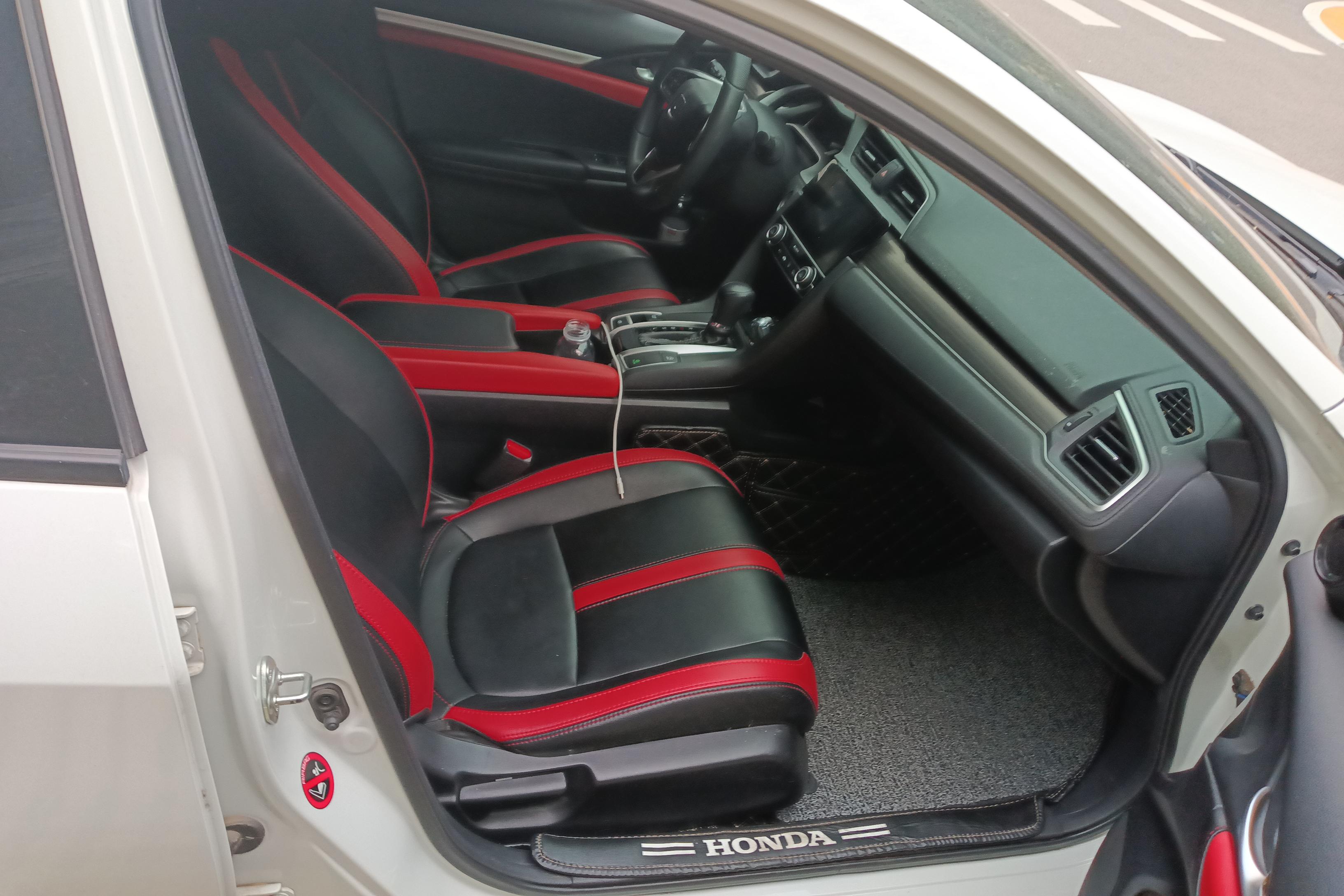 本田思域 2019款 1.5T 自动 劲动版220TURBO (国Ⅵ) 