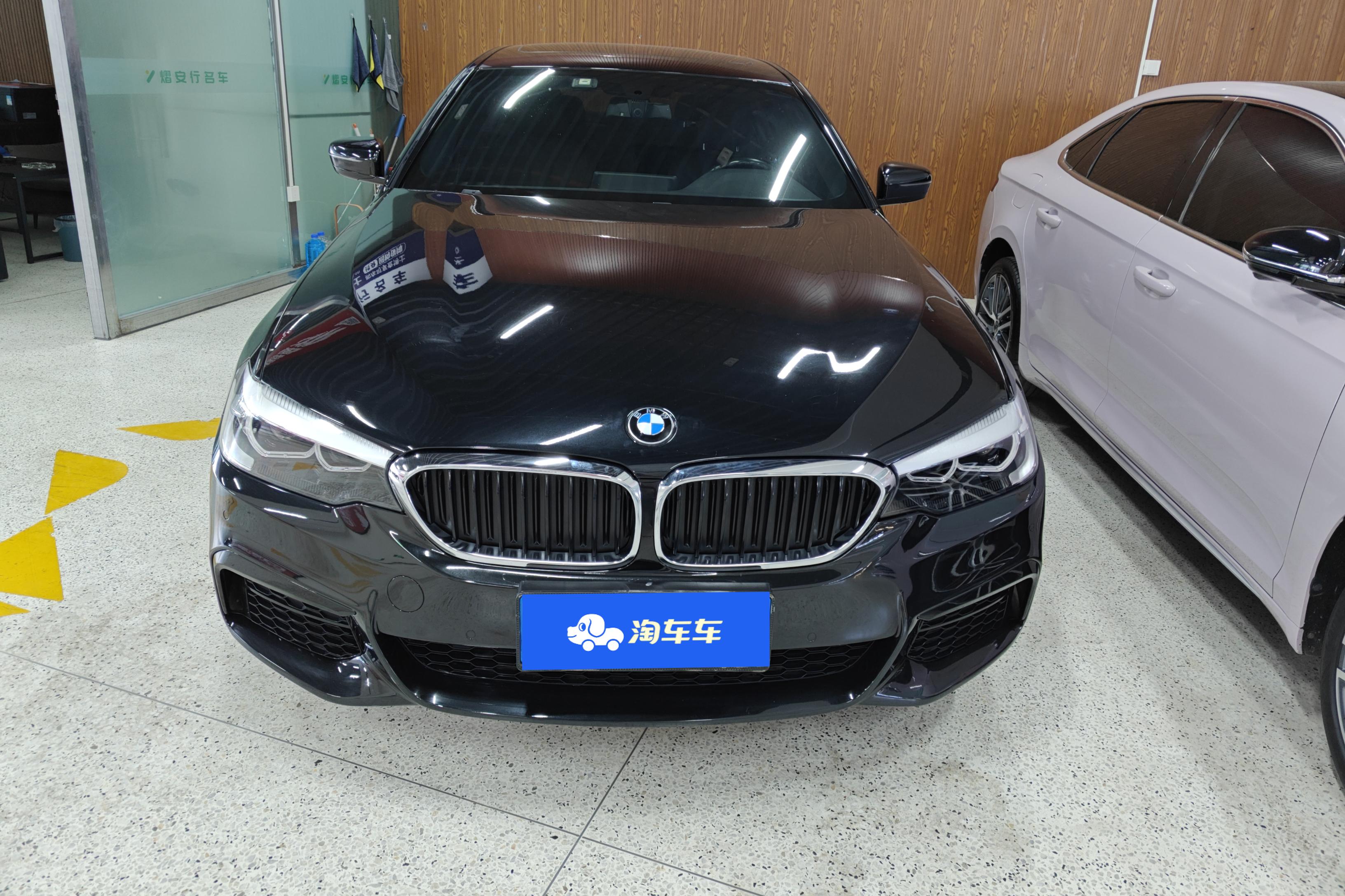 宝马5系 525Li 2019款 2.0T 自动 汽油 M运动套装改款 (国Ⅵ) 