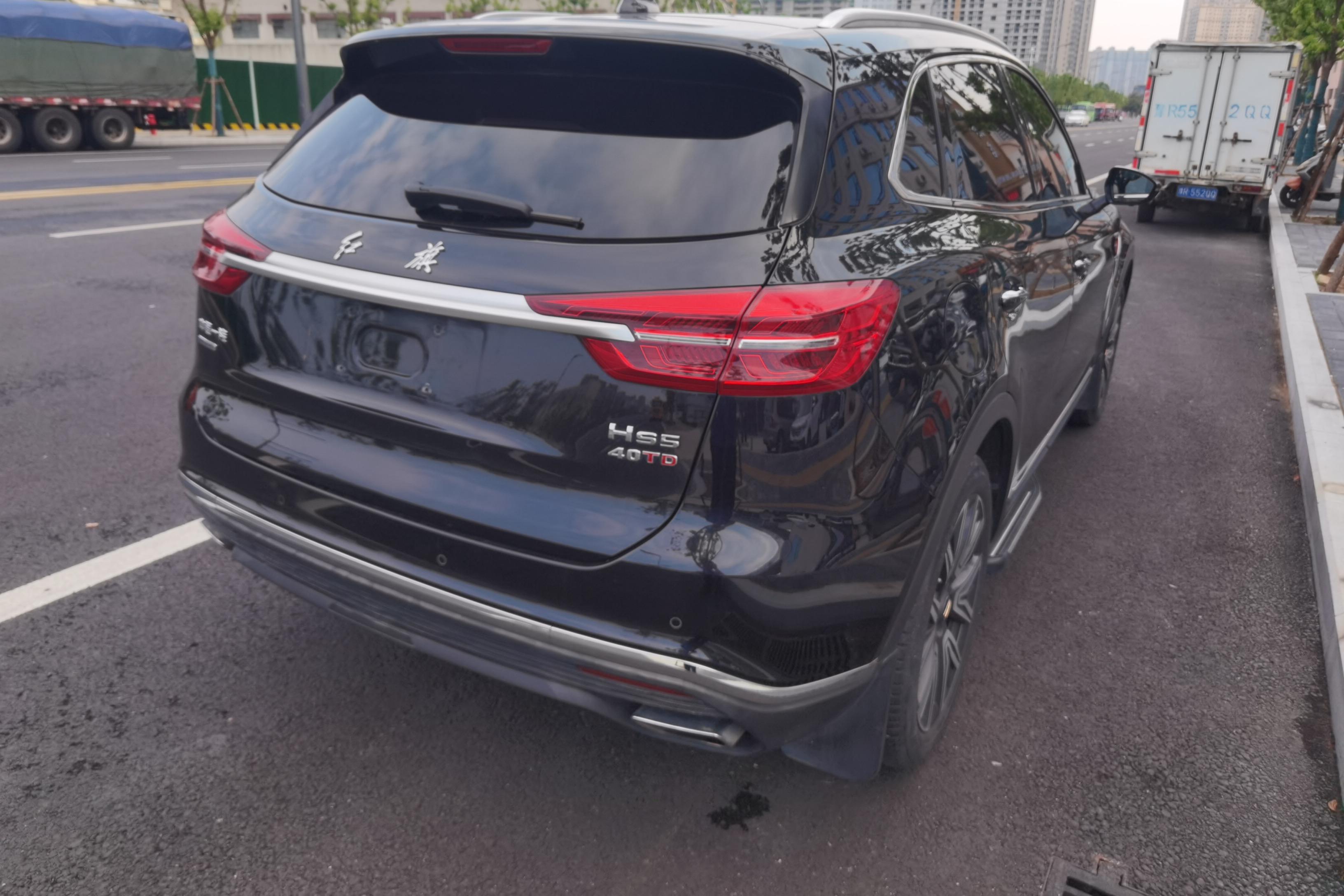 红旗HS5 2022款 2.0T 自动 改款智联旗享版 (国Ⅵ) 