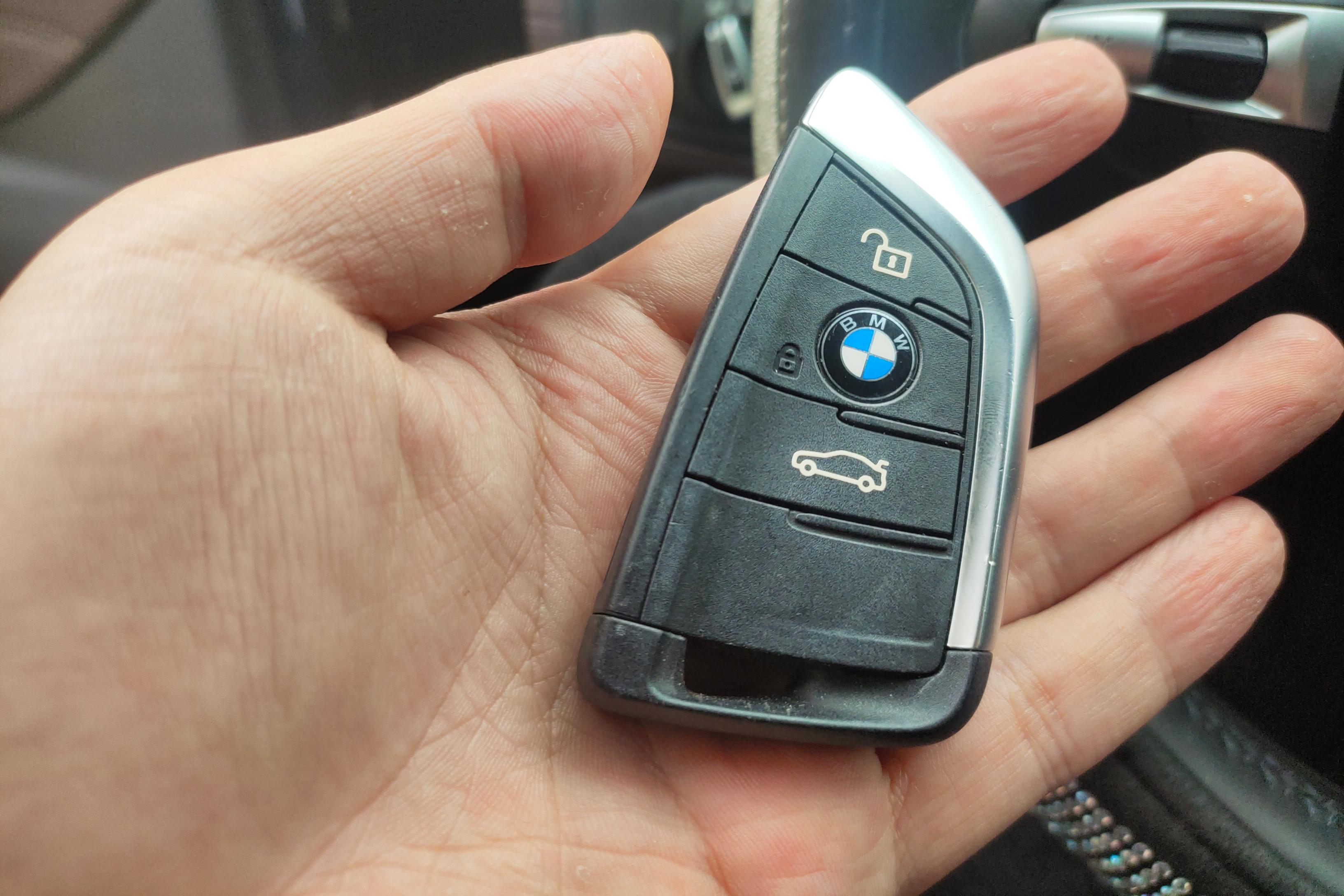 宝马X2 sDrive25i 2020款 2.0T 自动 领先型M越野套装版 (国Ⅵ) 