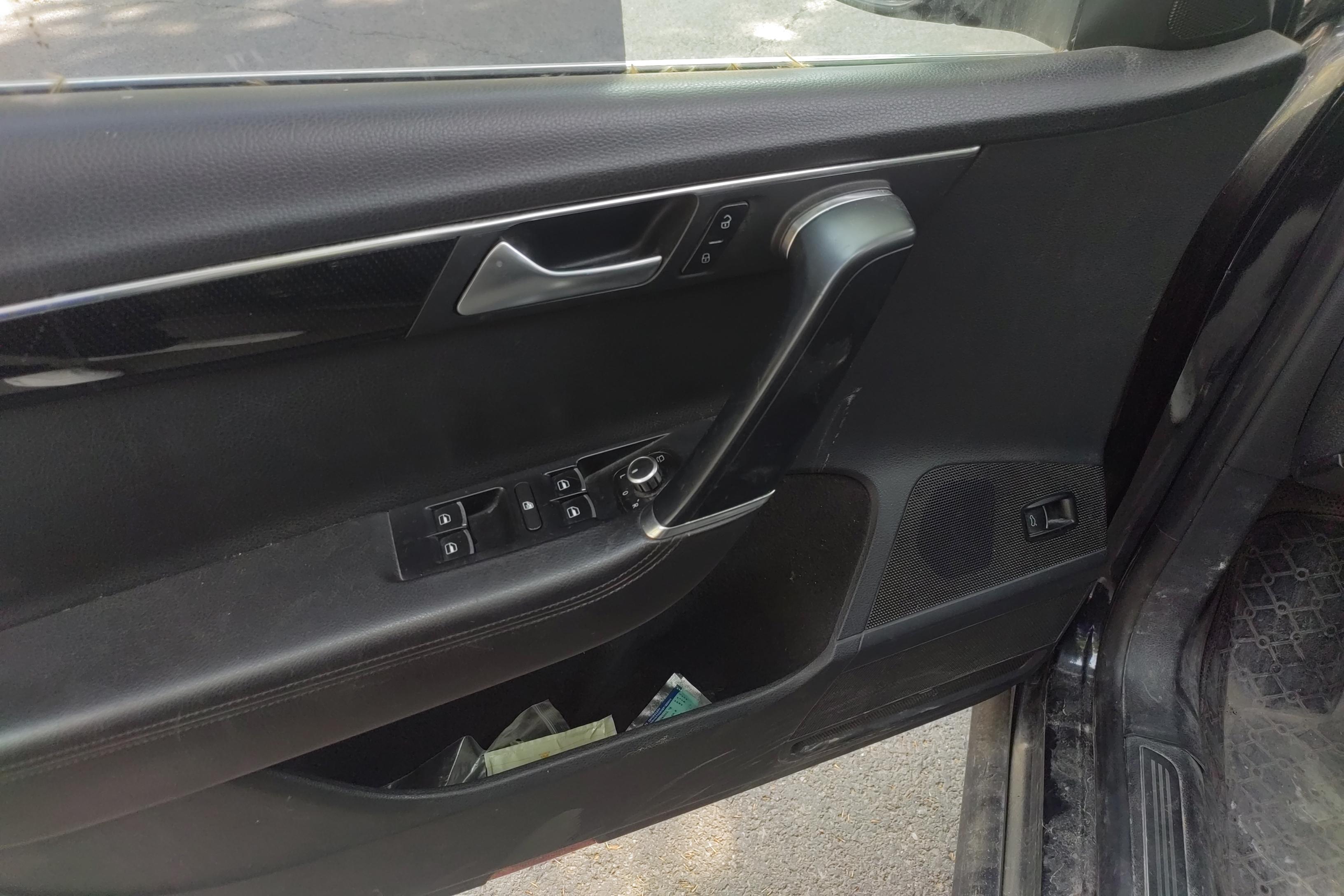 大众迈腾 2012款 1.8T 自动 汽油 豪华型 (国Ⅳ) 
