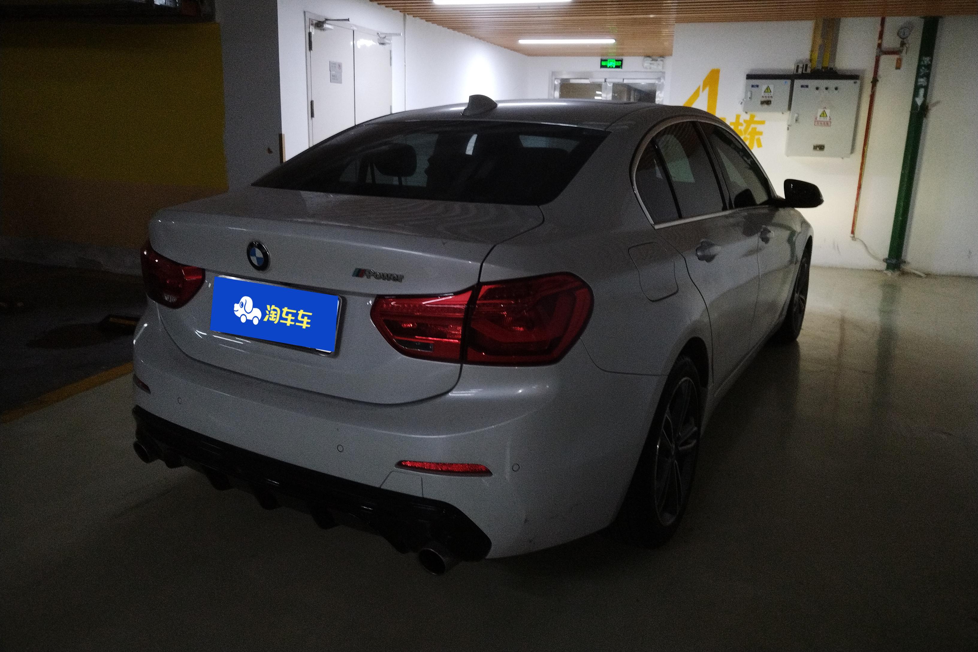 宝马1系 118i 2018款 1.5T 自动 运动型 (国Ⅴ) 