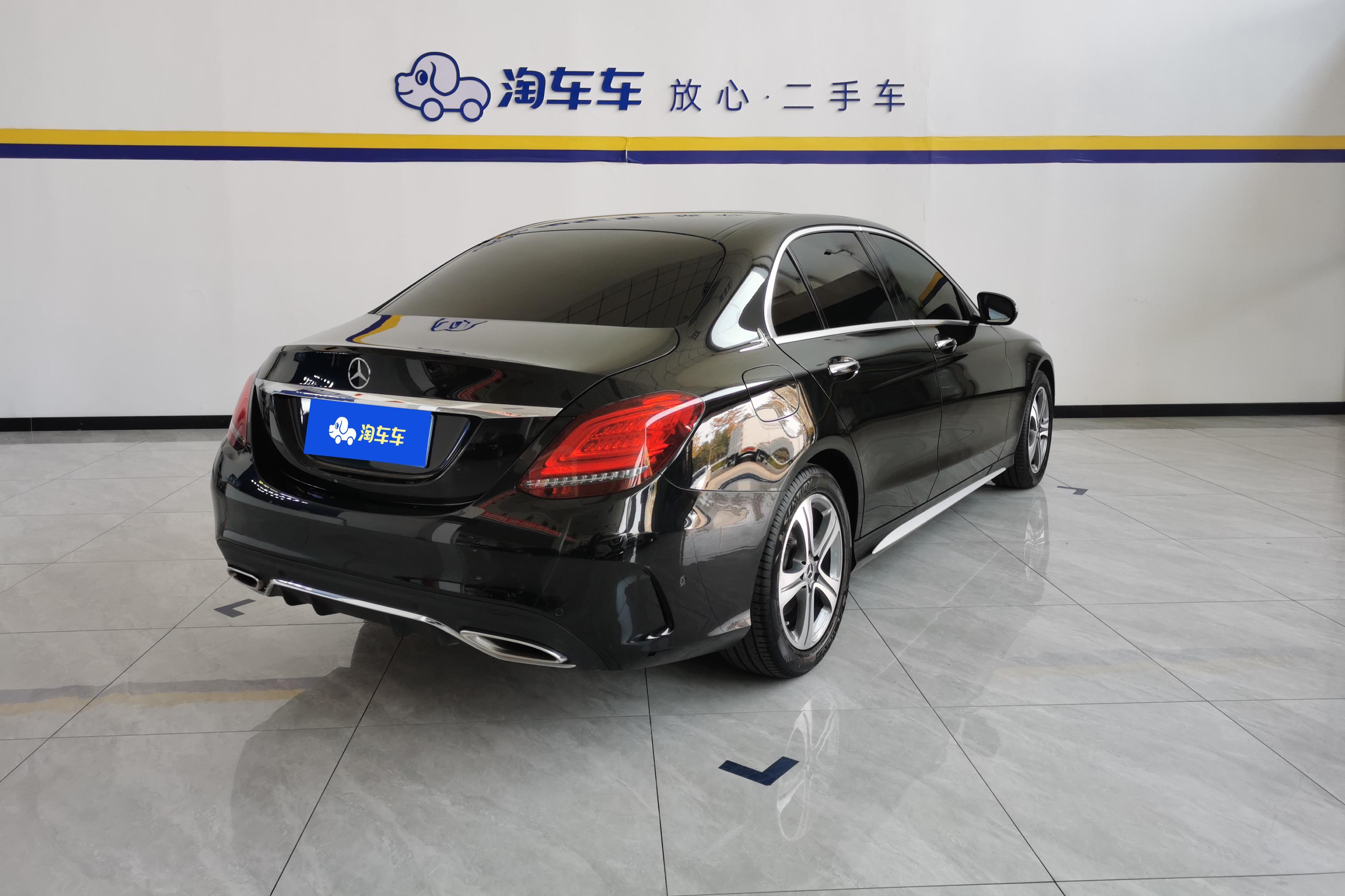 奔驰C级 2020款 1.5T 后驱 运动版 (国Ⅵ) 