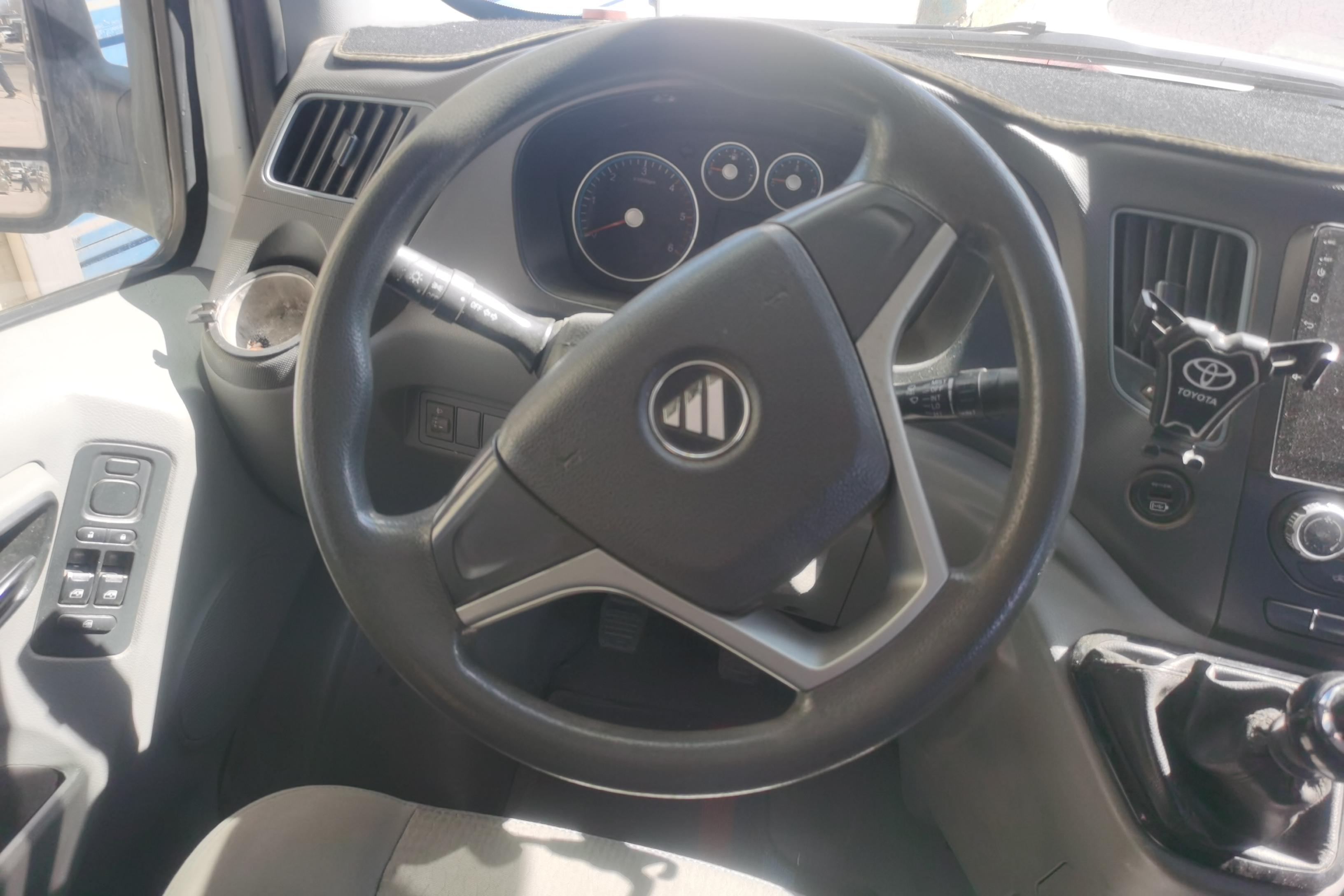 福田图雅诺 通途 2020款 2.5T 手动 短轴中顶 (国Ⅴ) 