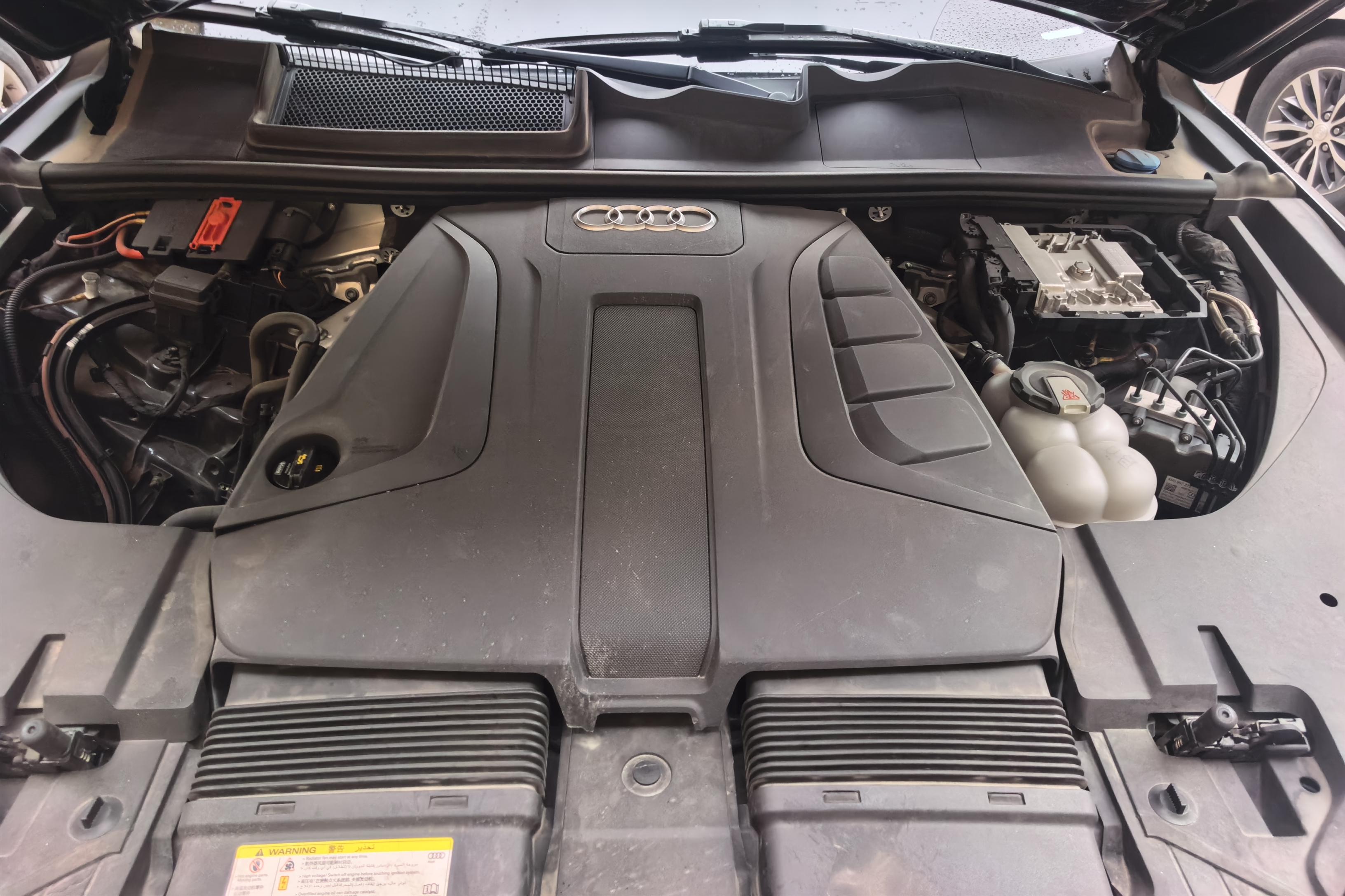 奥迪Q7 45 [进口] 2019款 2.0T 自动 舒适型 