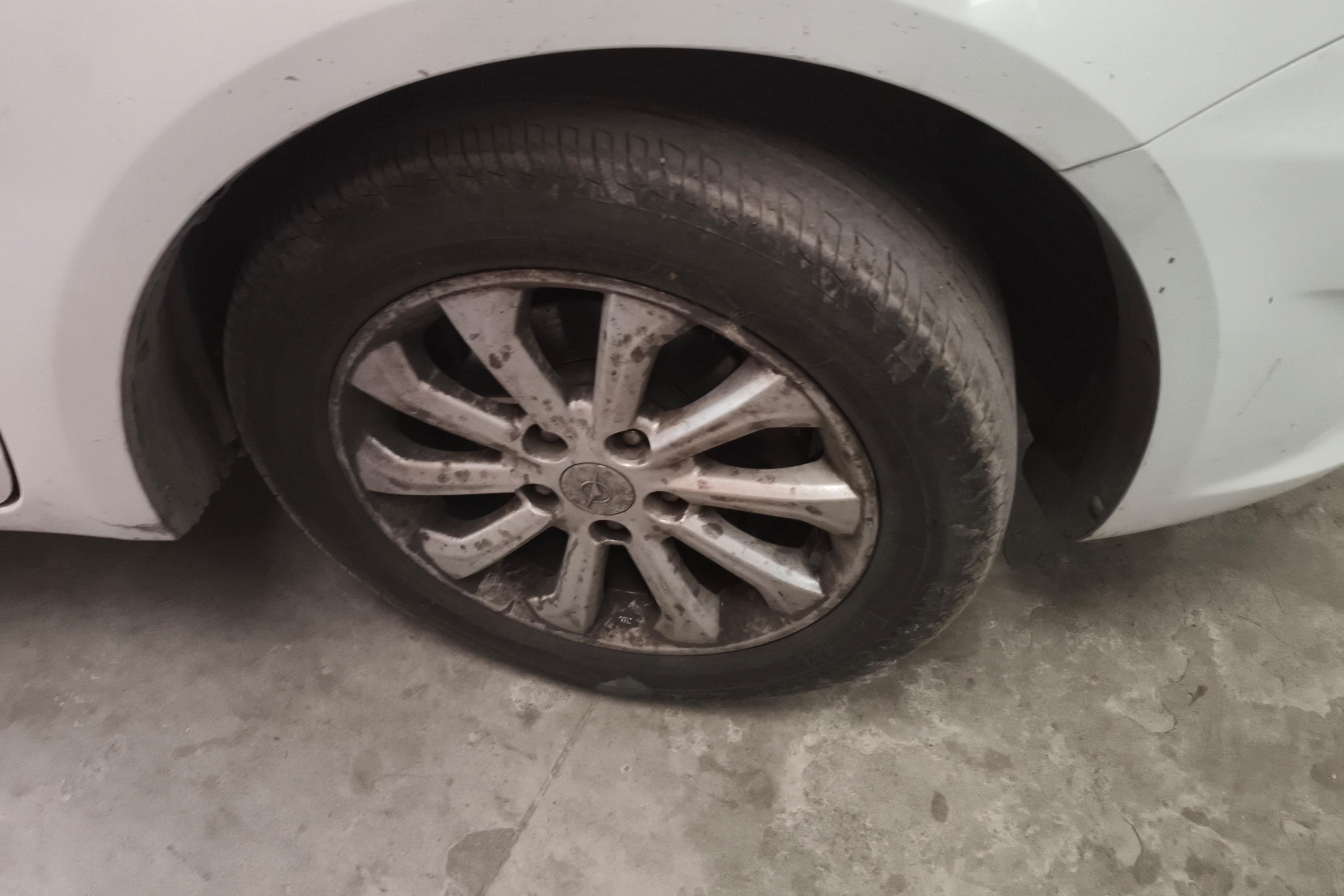 海马M6 2015款 1.5T 手动 运动智能型 (国Ⅴ) 