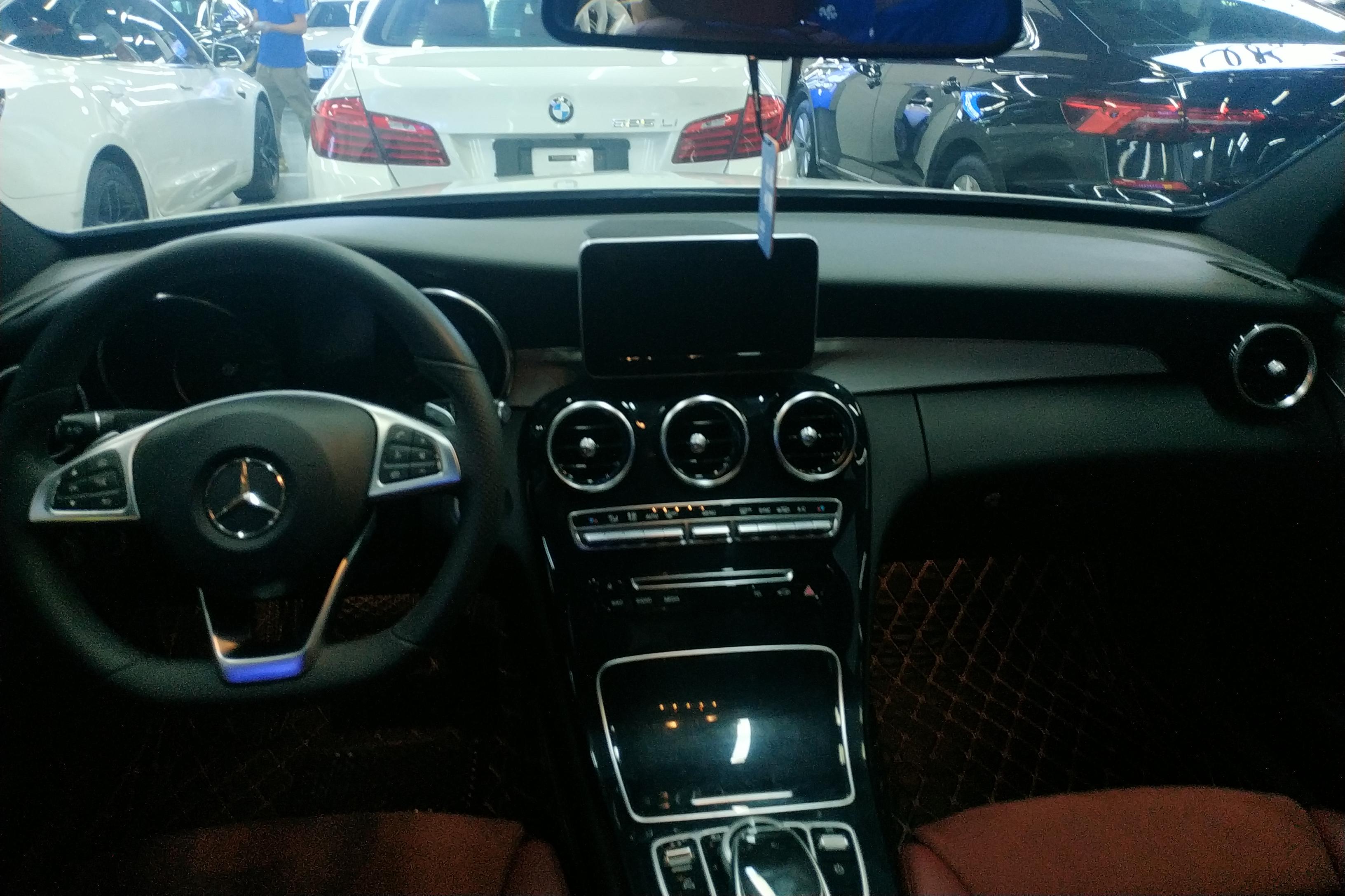 奔驰C级 C200 2017款 2.0T 自动 运动版改款 (国Ⅴ) 