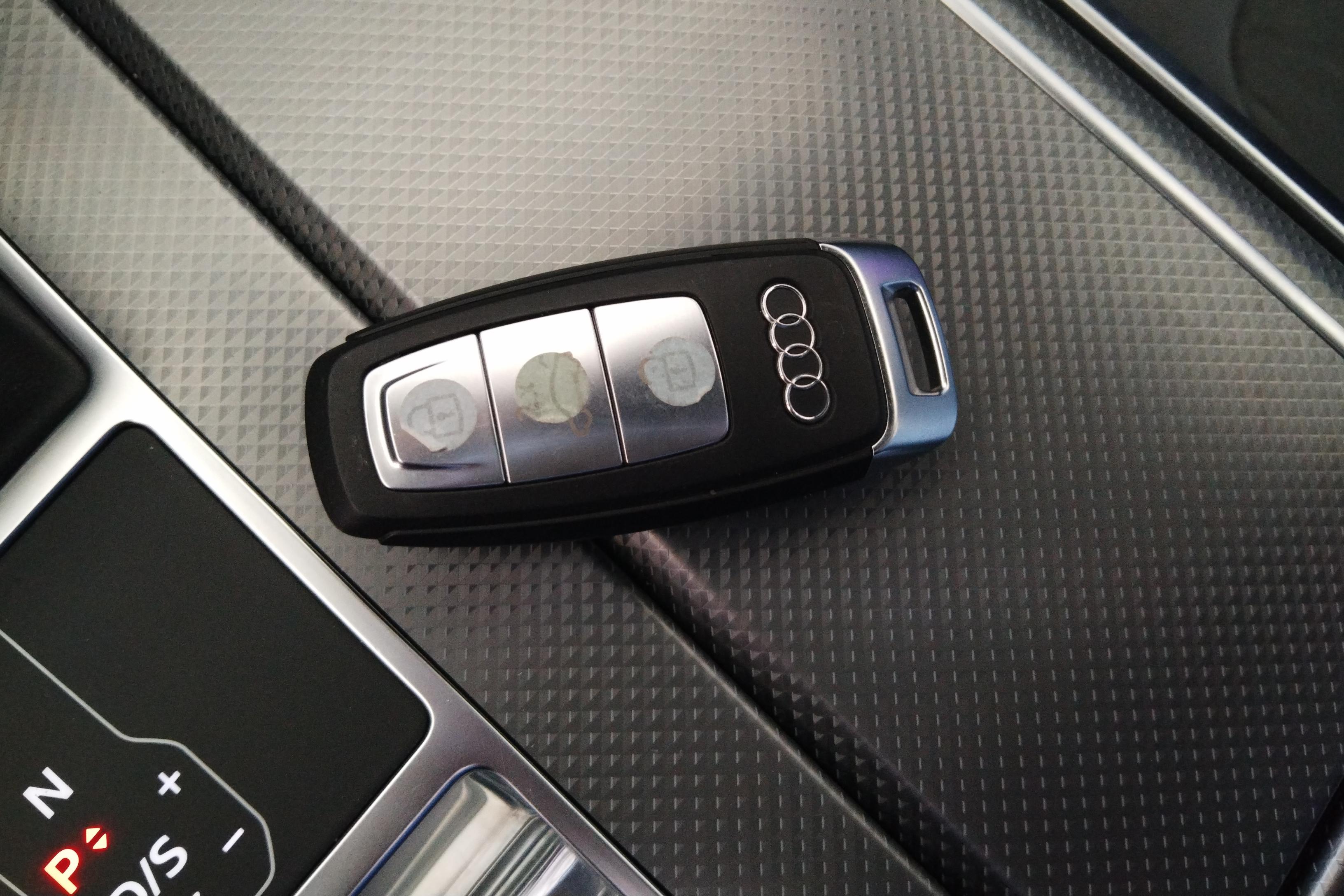 奥迪A6L 45TFSI 2019款 2.0T 自动 臻选动感型 (国Ⅵ) 