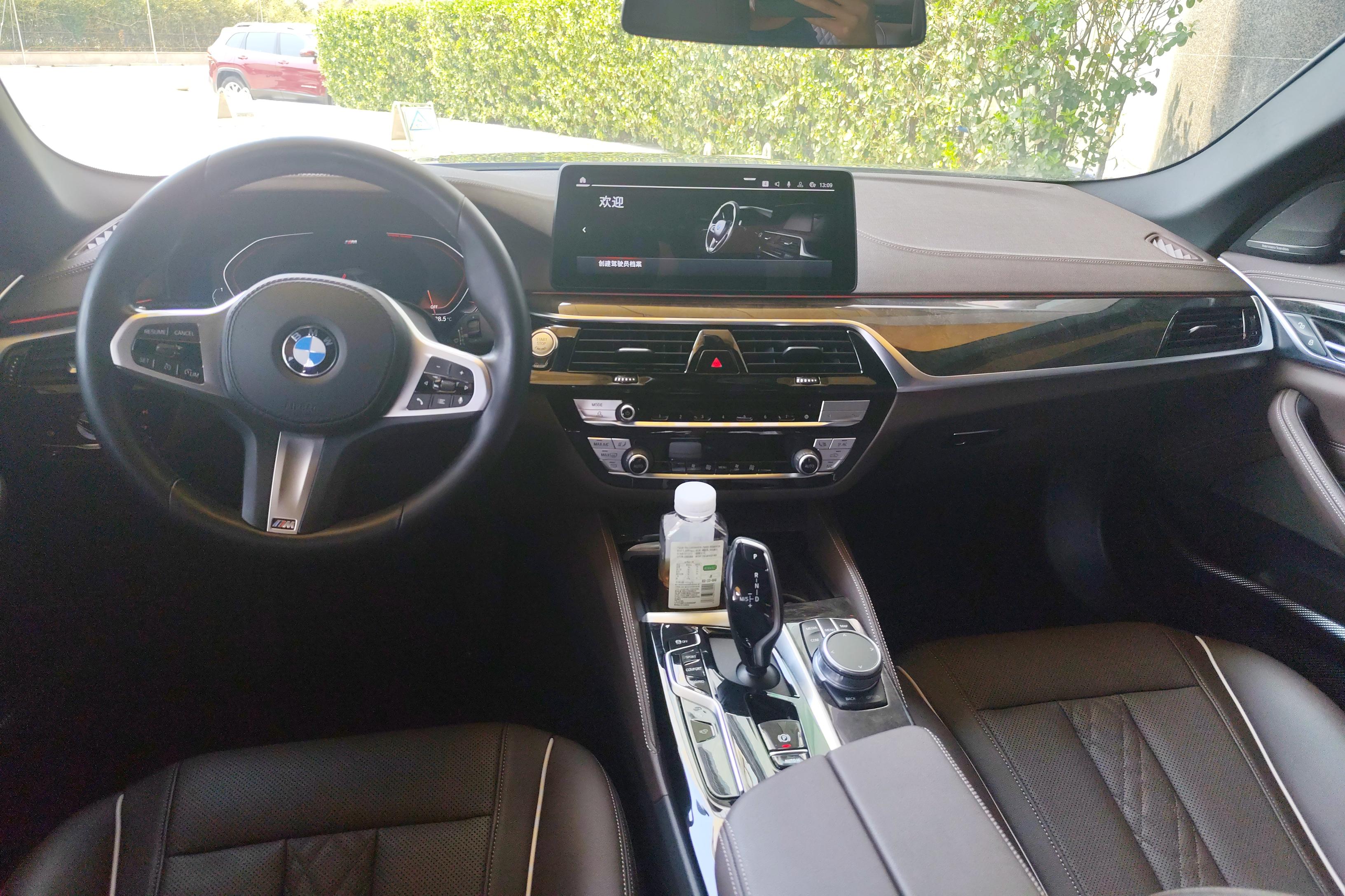 宝马5系 525Li 2021款 2.0T 自动 汽油 M运动套装 (国Ⅵ) 