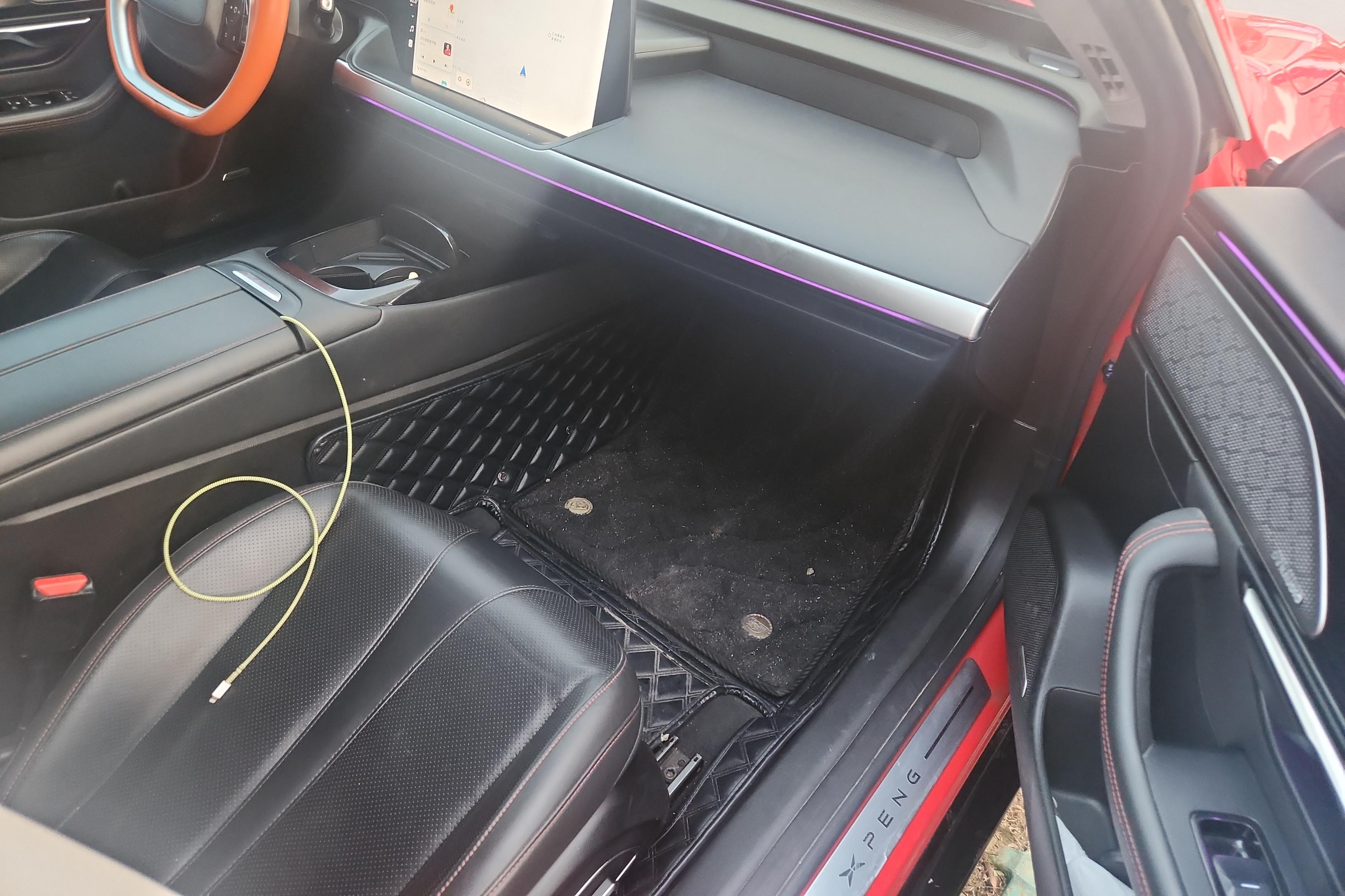 小鹏P7 2020款 自动 长续航智行版 纯电动 